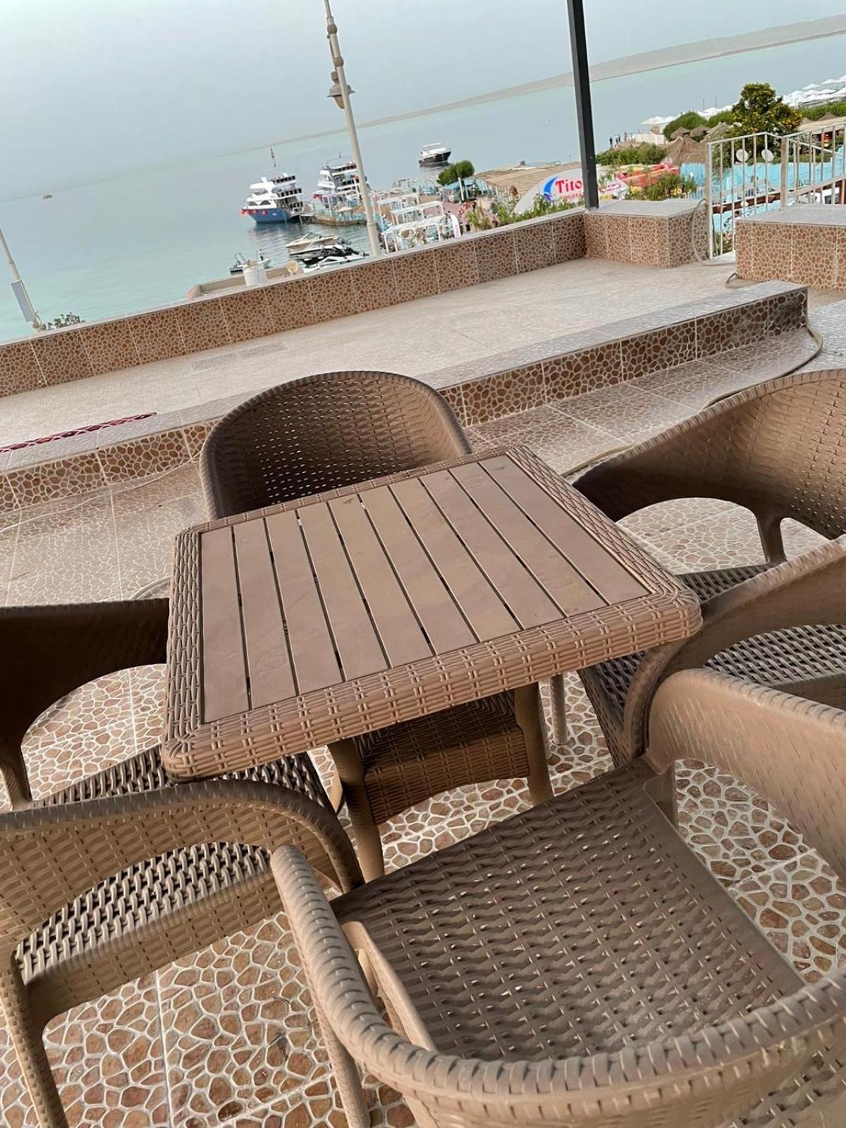 Serafy City Center Hostel for Foreigners Adults Only