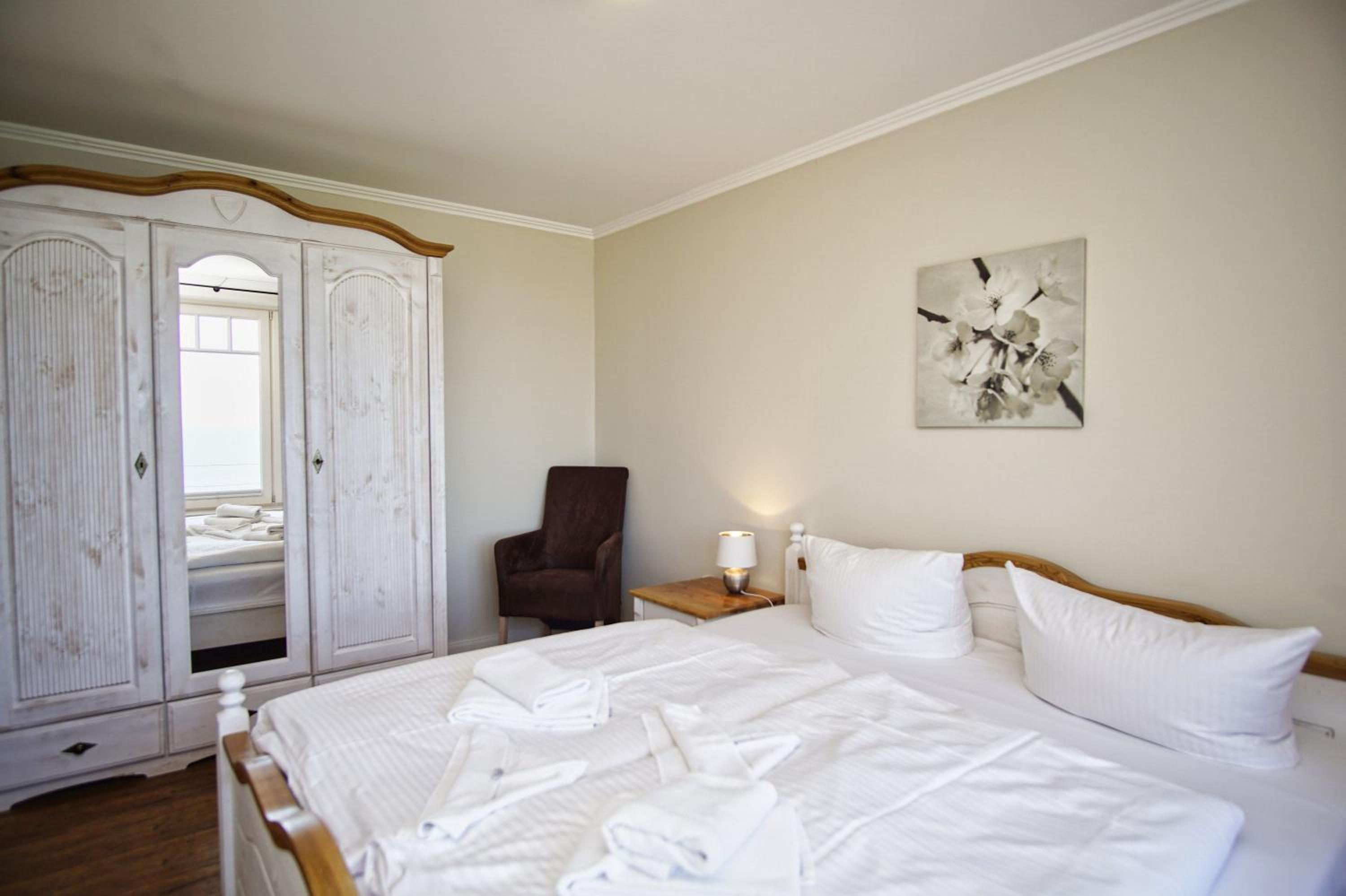 Ferienwohnung mit traumhaftem Meerblick - Haus am Meer FeWo 02