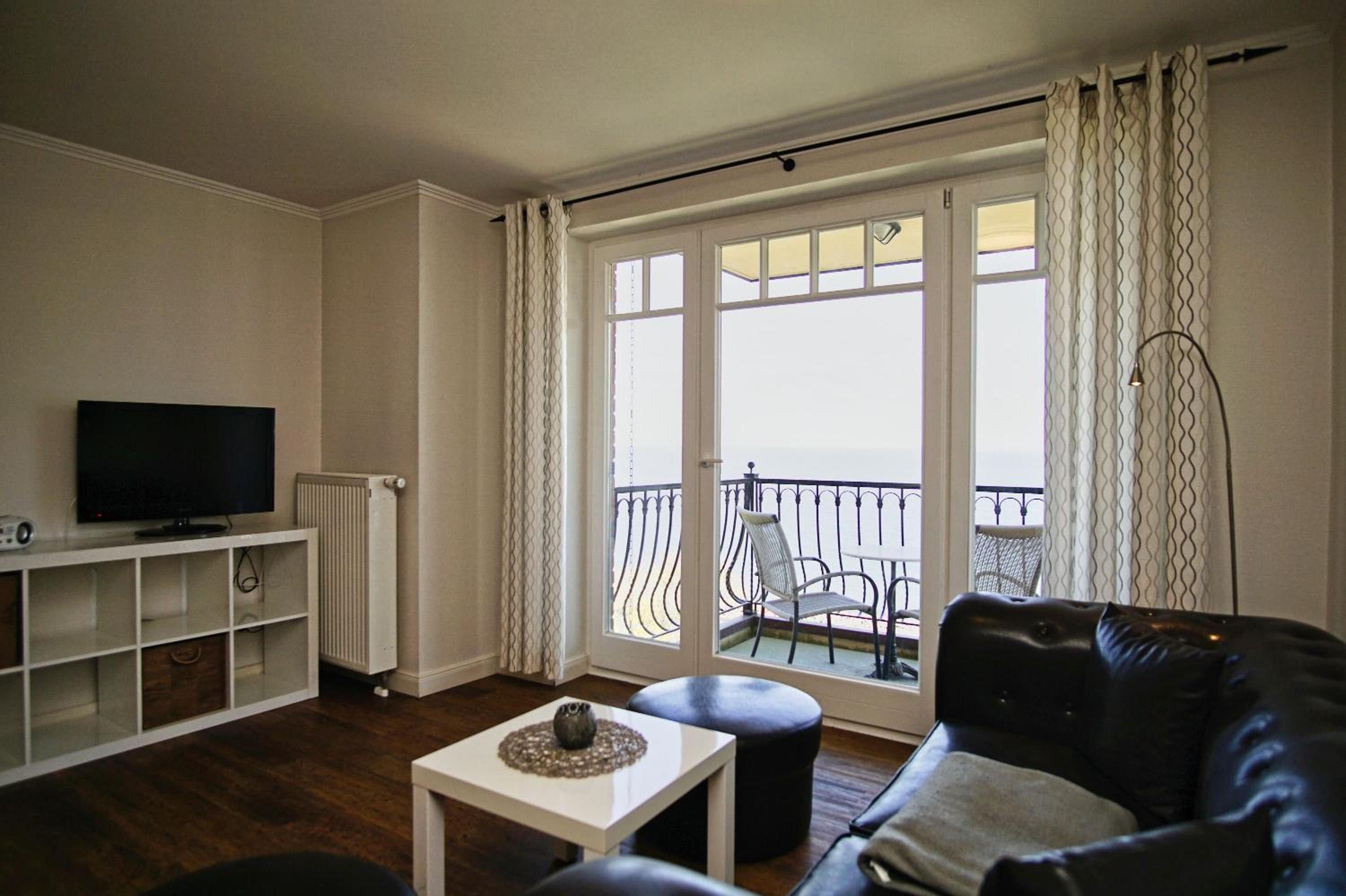 Ferienwohnung mit traumhaftem Meerblick - Haus am Meer FeWo 06
