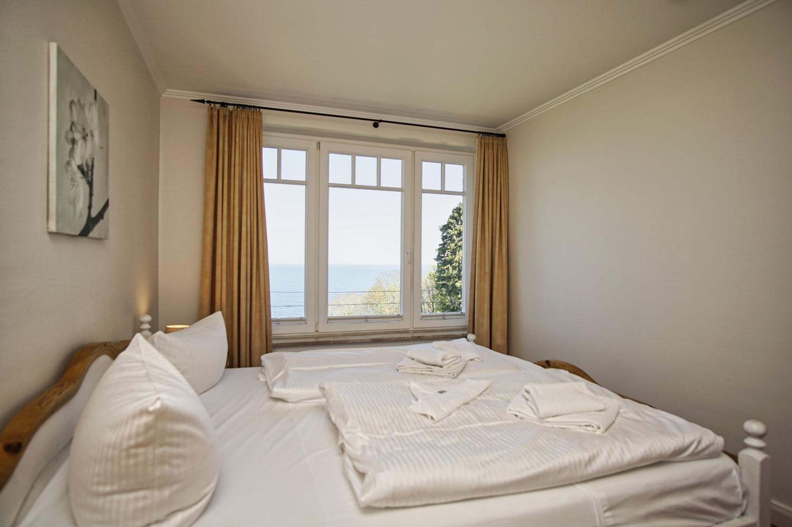 Ferienwohnung mit traumhaftem Meerblick - Haus am Meer FeWo 06