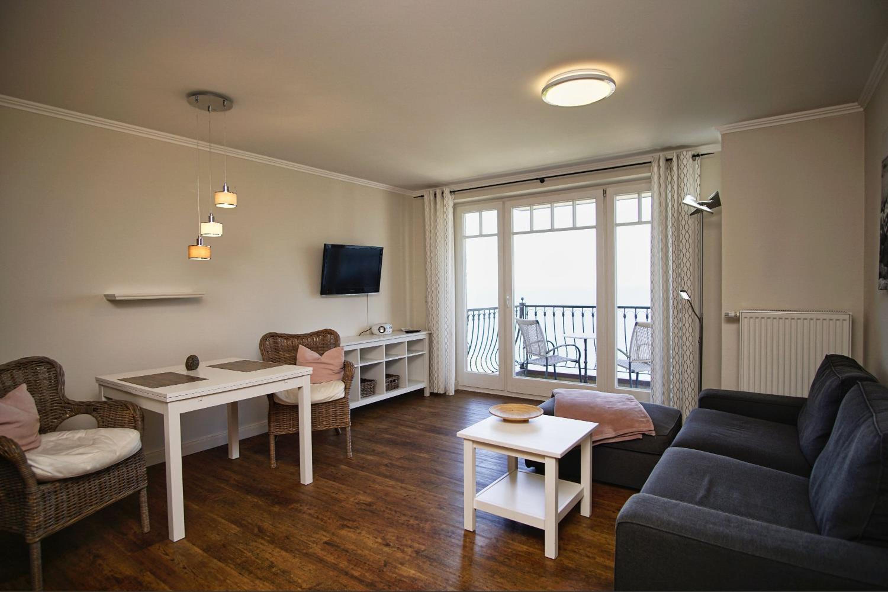 Ferienwohnung mit traumhaftem Meerblick - Haus am Meer FeWo 07