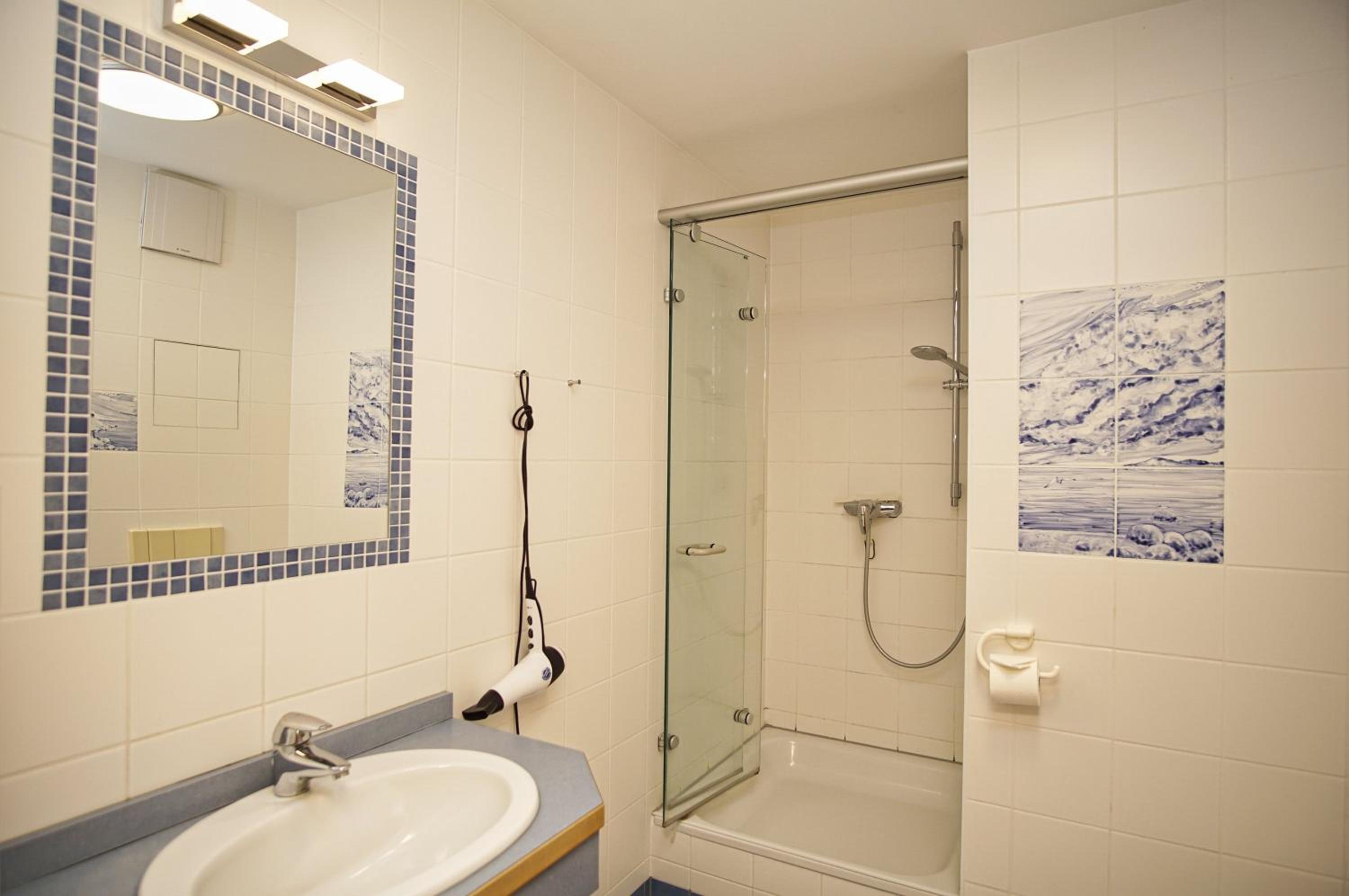 Ferienwohnung mit traumhaftem Meerblick - Haus am Meer FeWo 07