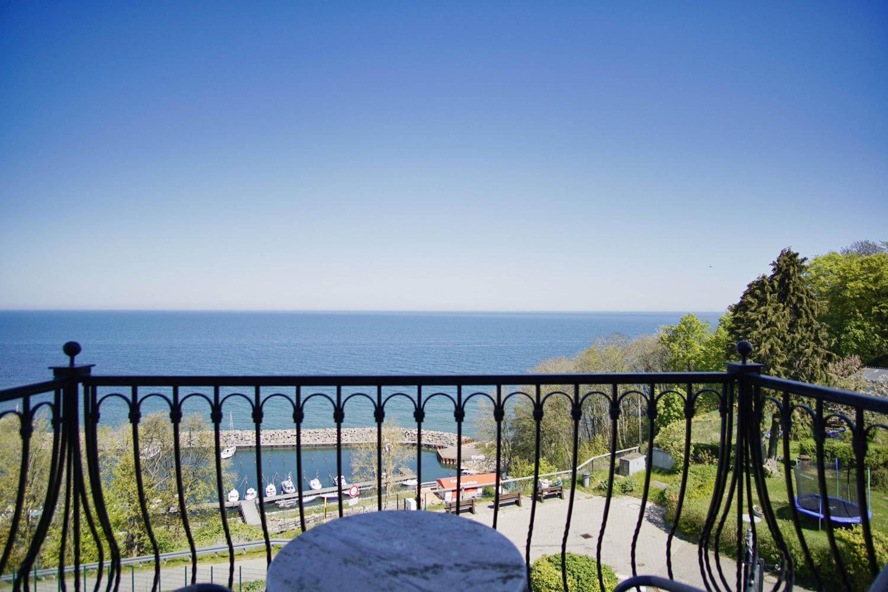 Ferienwohnung mit traumhaftem Meerblick - Haus am Meer FeWo 09