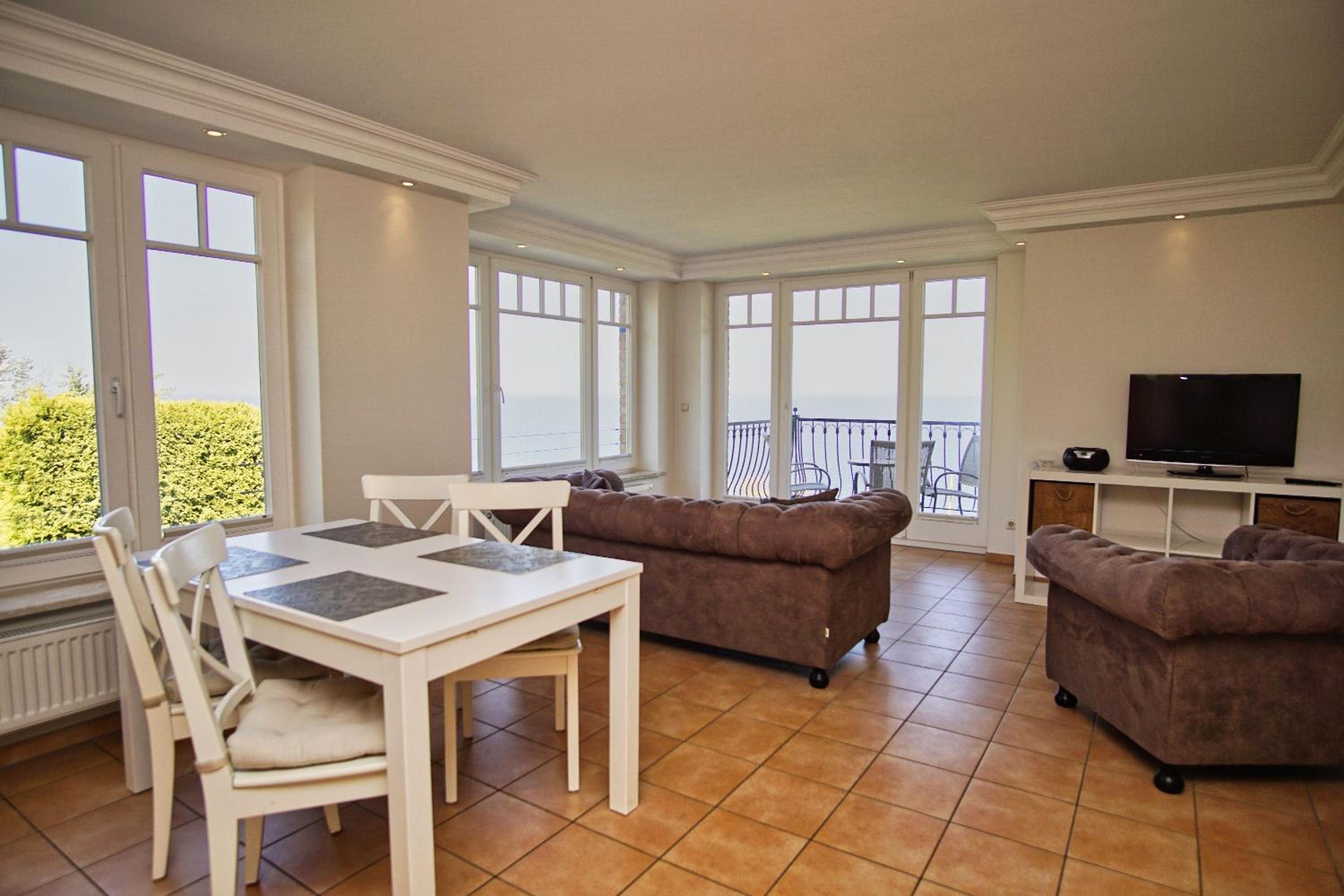 Ferienwohnung mit traumhaftem Meerblick - Haus am Meer FeWo 01