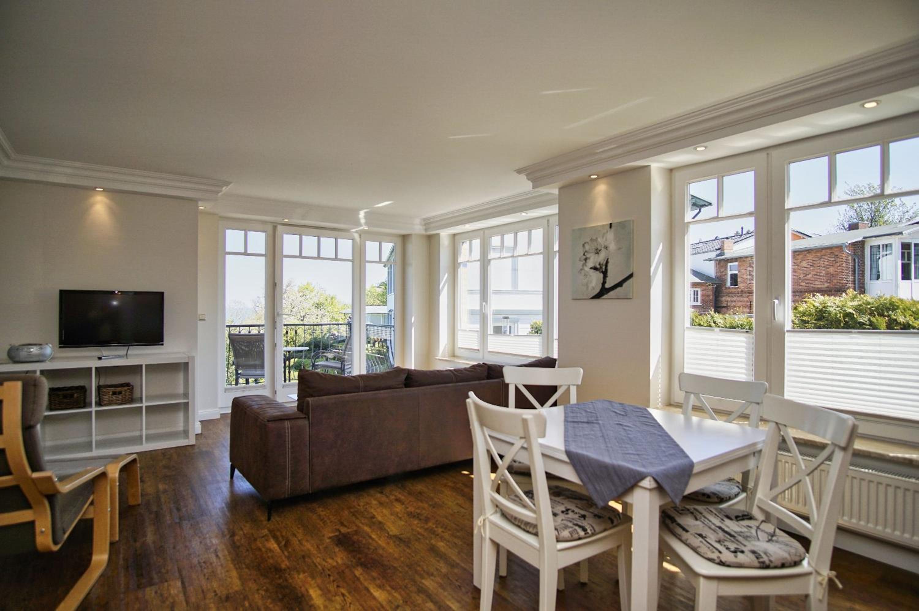 Ferienwohnung mit traumhaftem Meerblick - Haus am Meer FeWo 04