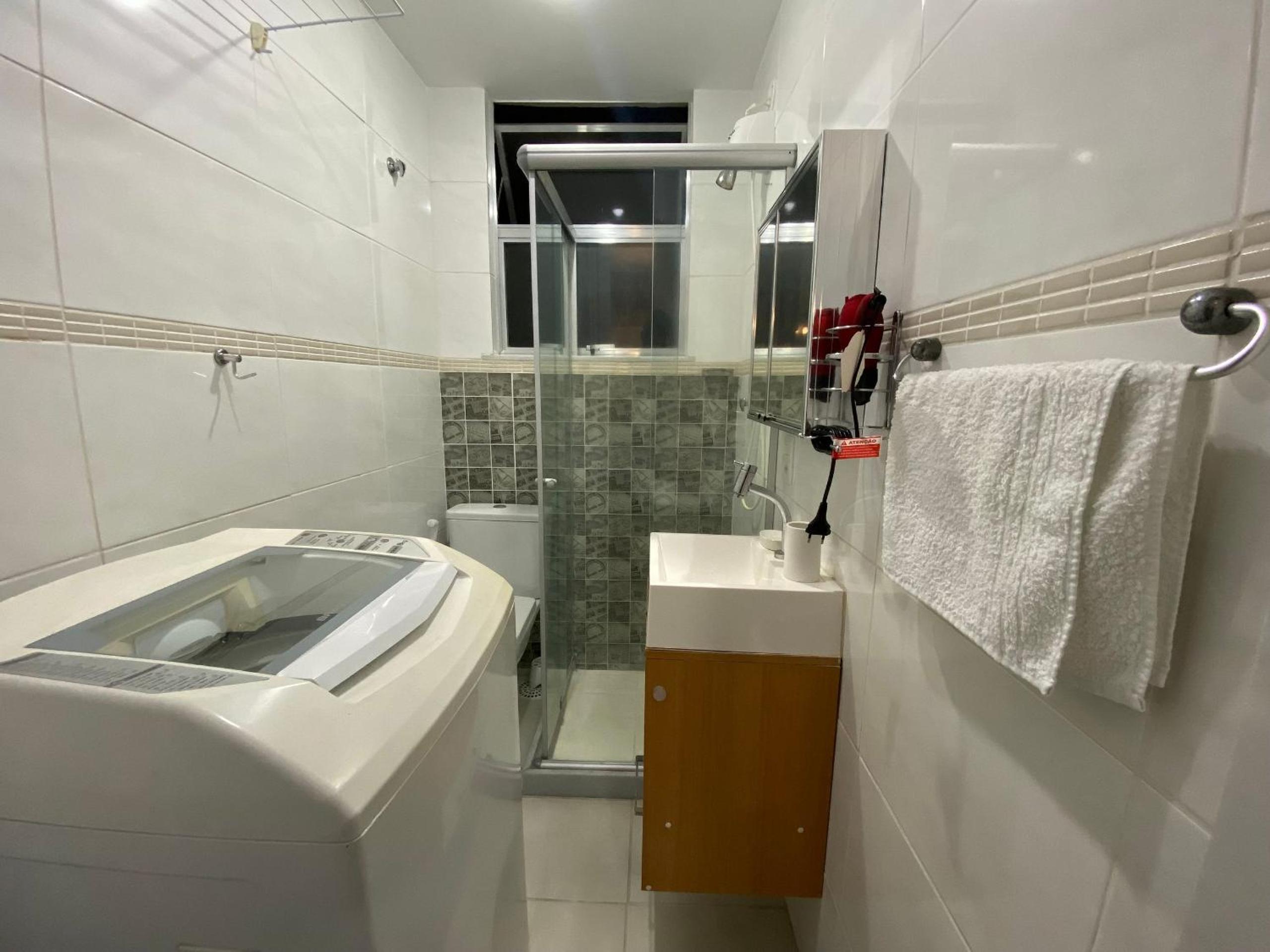 Loft estiloso no coração da Lapa - Cozinha equipada - Portaria 24h - Arcos da Lapa - Escadaria Selarón