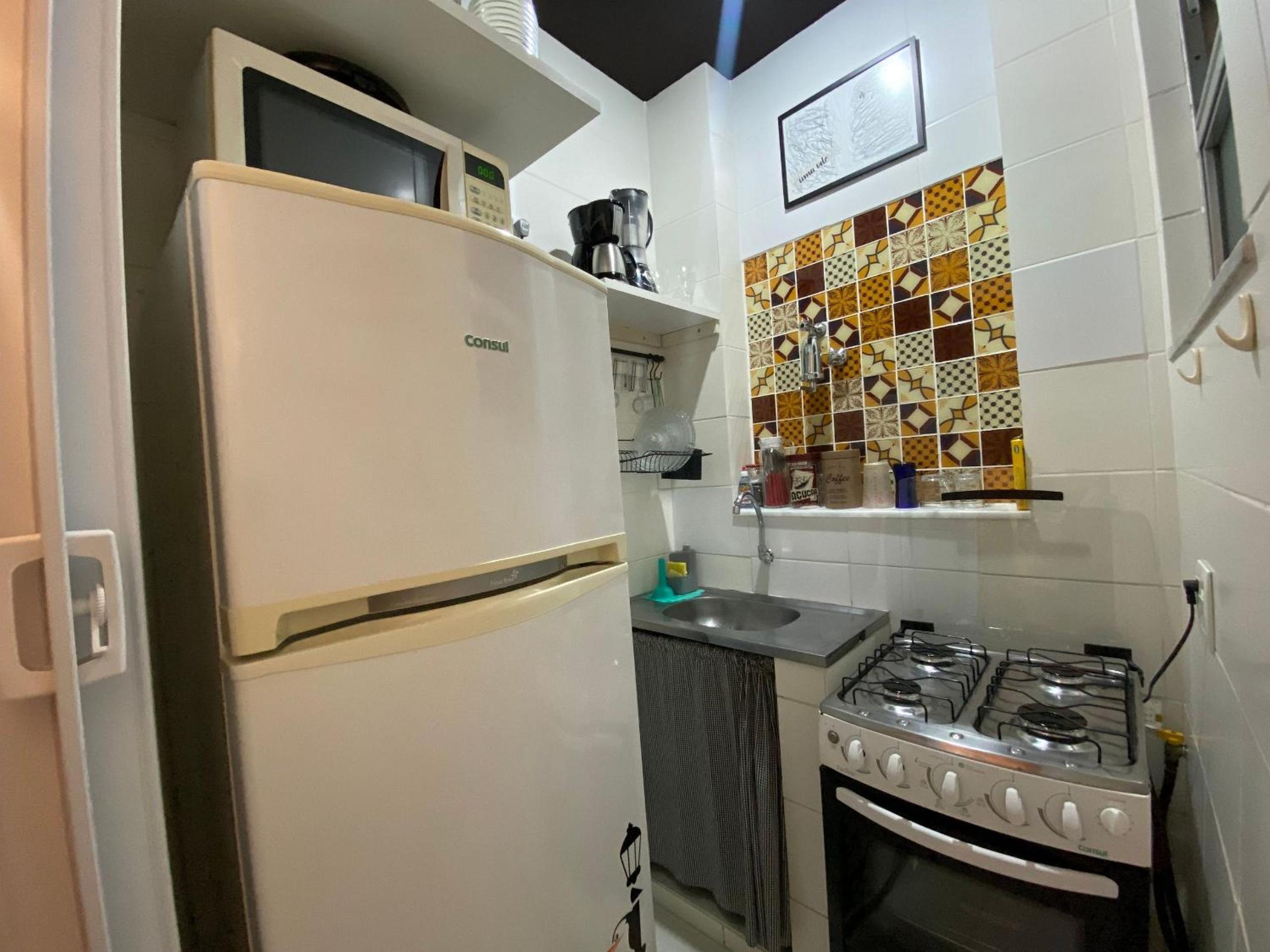Loft estiloso no coração da Lapa - Cozinha equipada - Portaria 24h - Arcos da Lapa - Escadaria Selarón