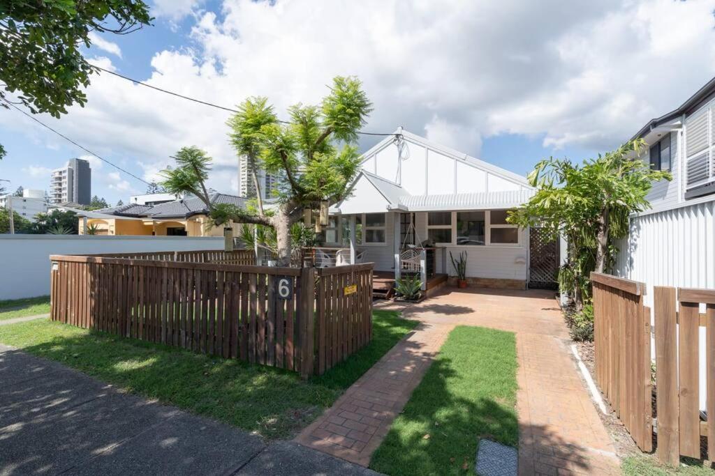 Boho Beach Lux at Burleigh Heads 250