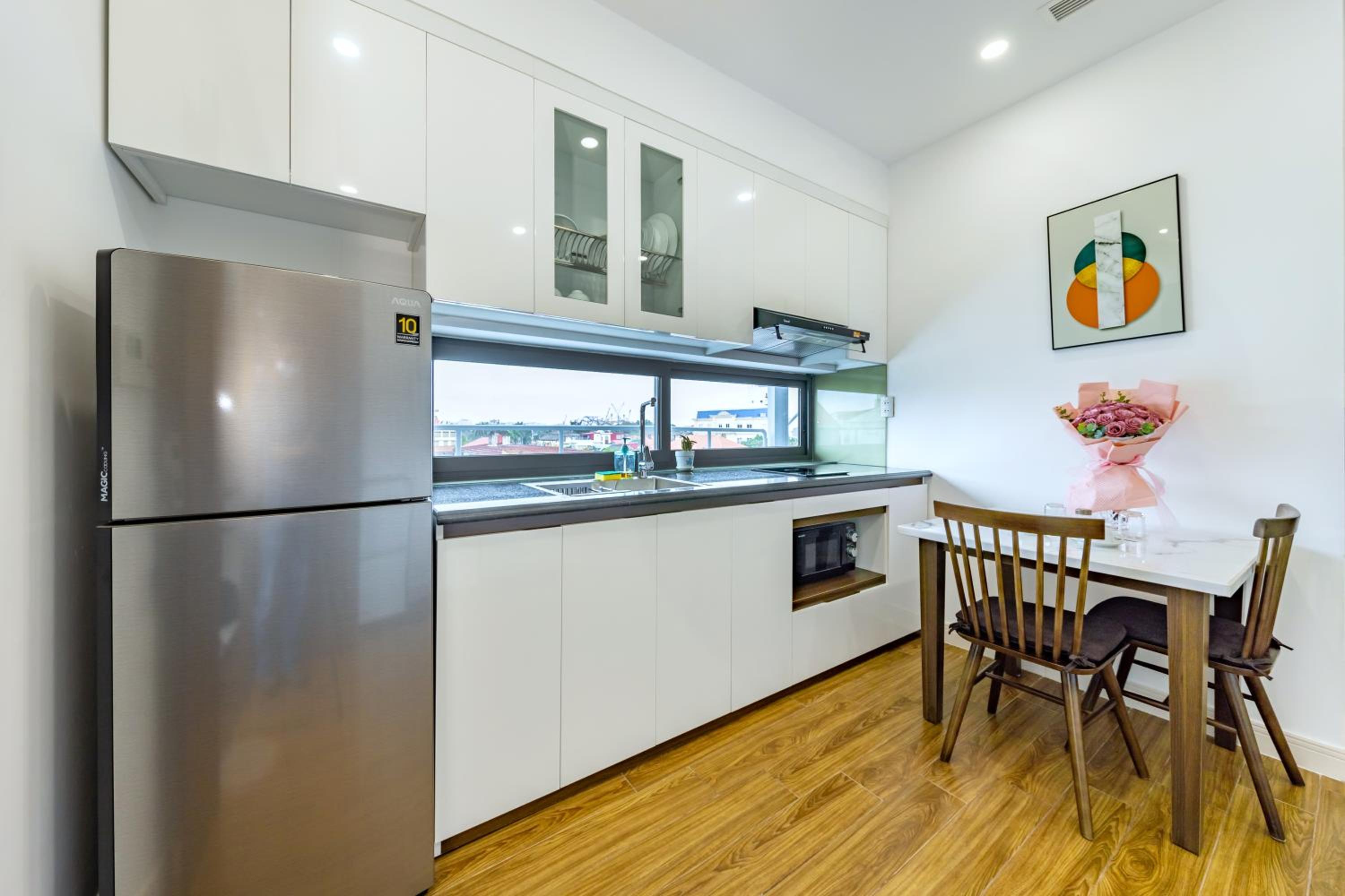 Phong Lan Apartments