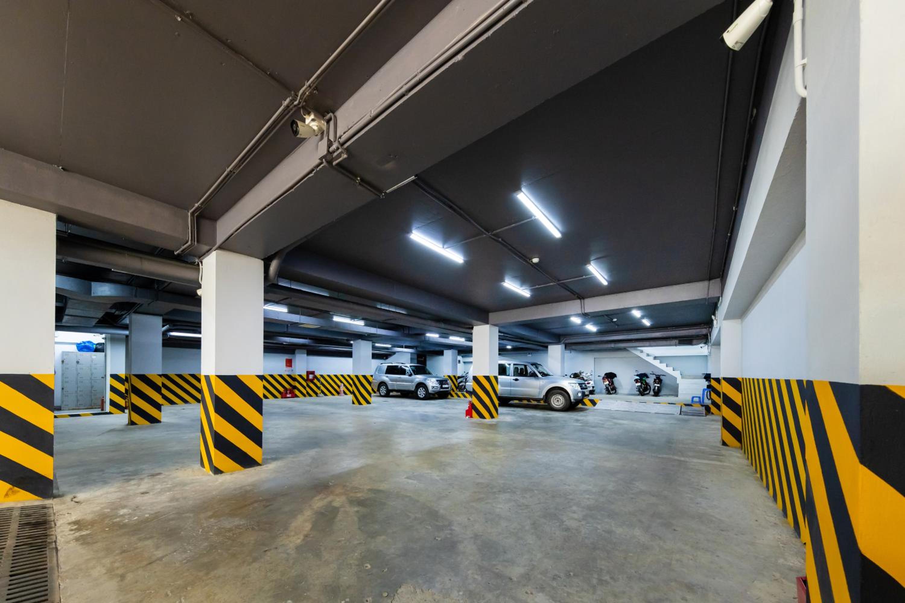 Phong Lan Apartments