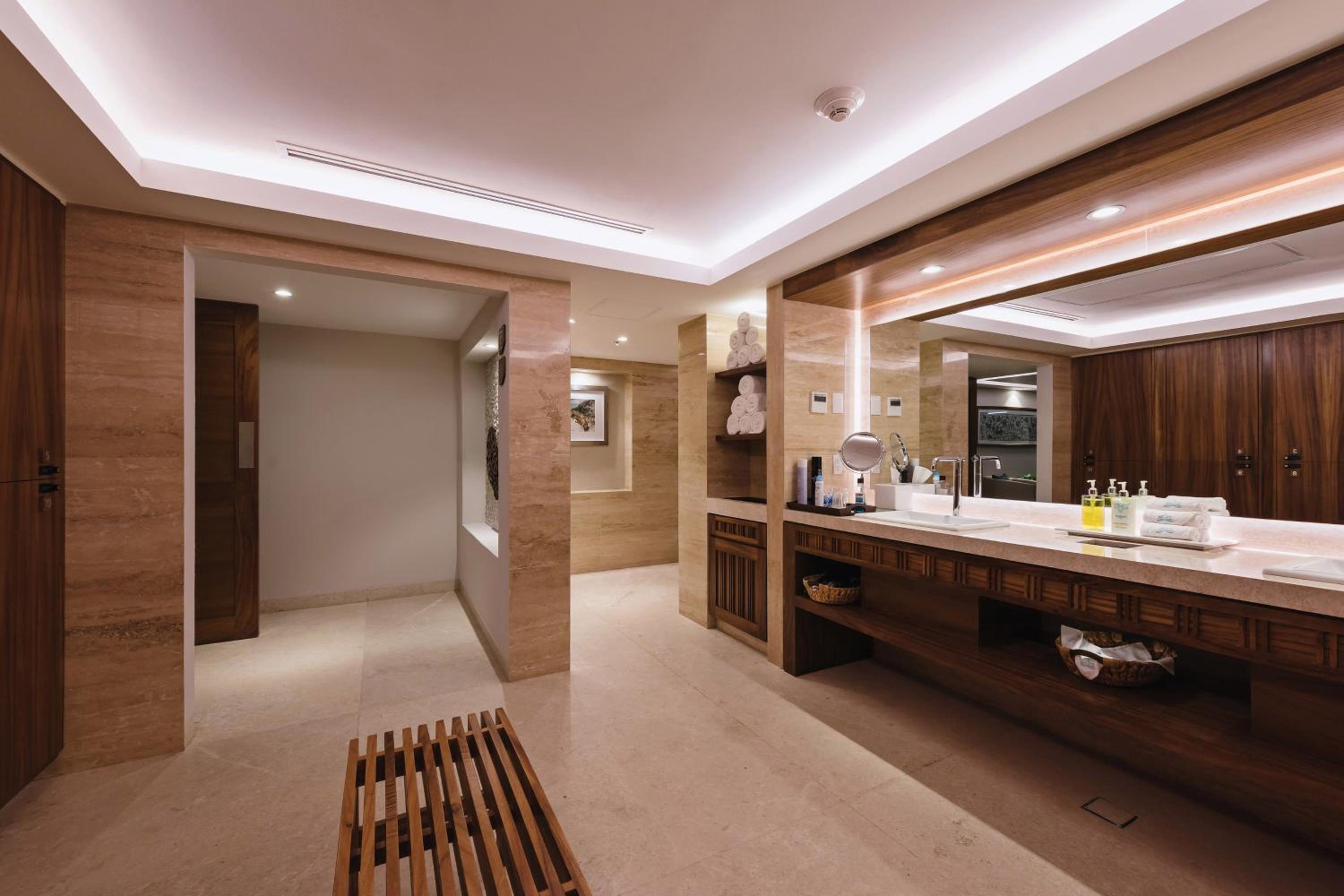 Puerto Vallarta Vacations - Sheraton Buganvilias Resort  Convention Center - Property Image 51