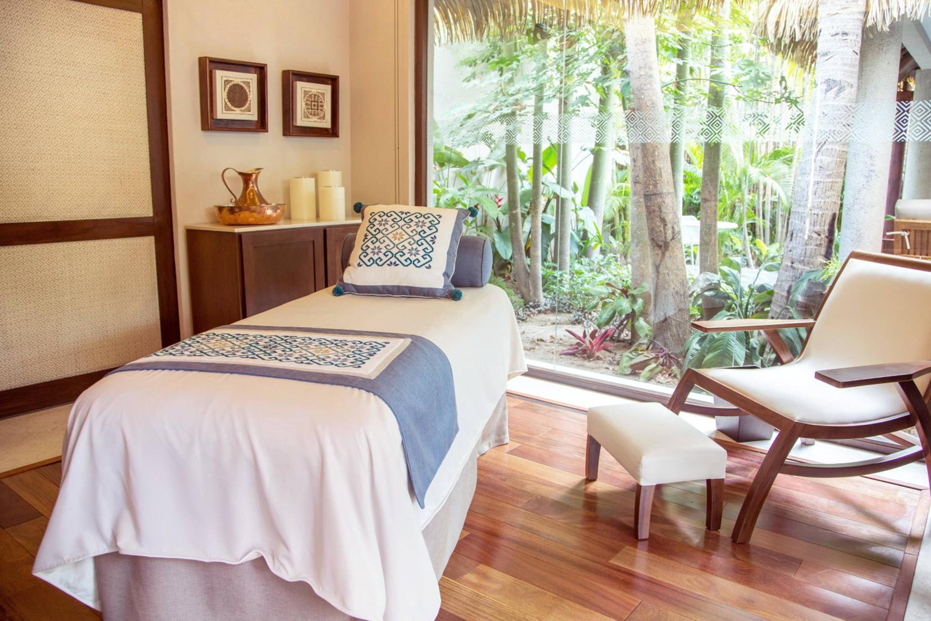 Puerto Vallarta Vacations - Sheraton Buganvilias Resort  Convention Center - Property Image 53