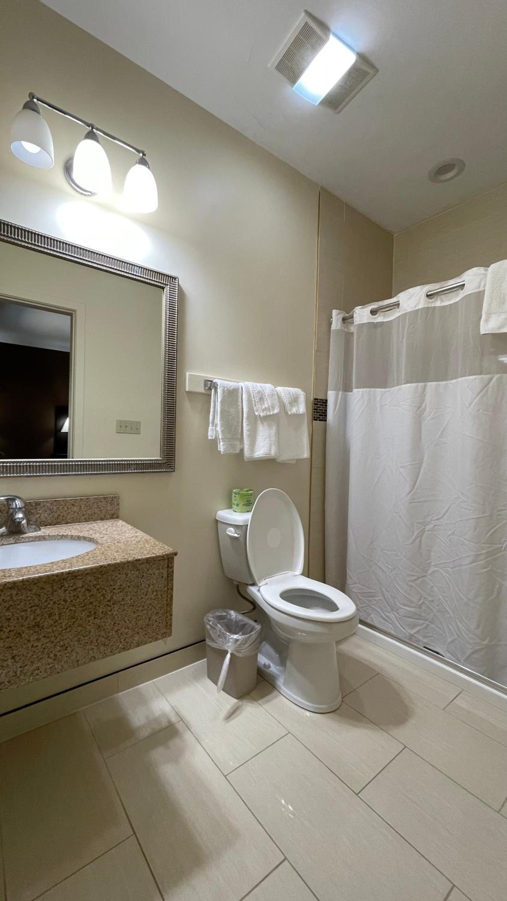 Whitney Inn  Suites - Property Image 8