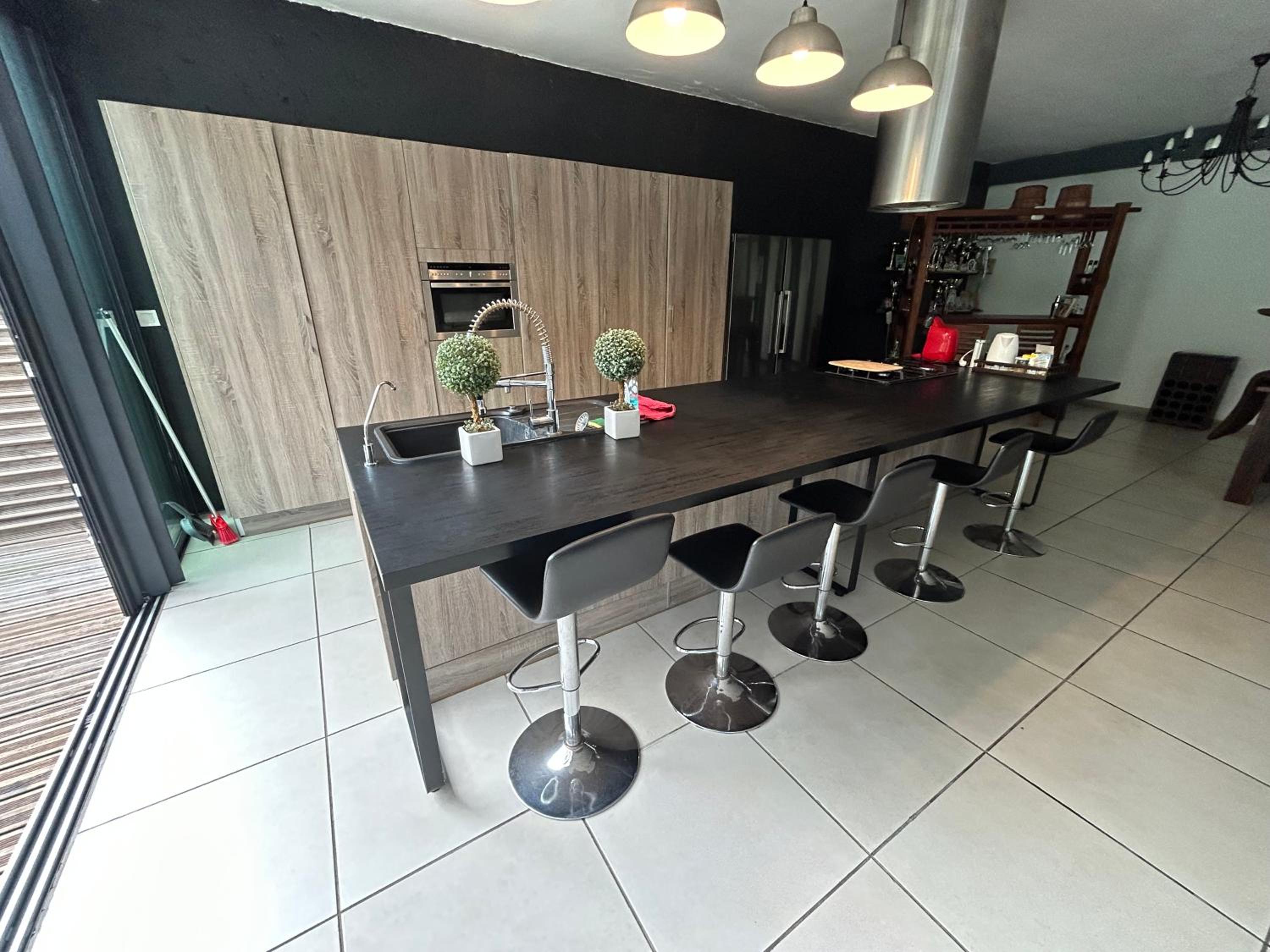 MEGA APPARTEMENT