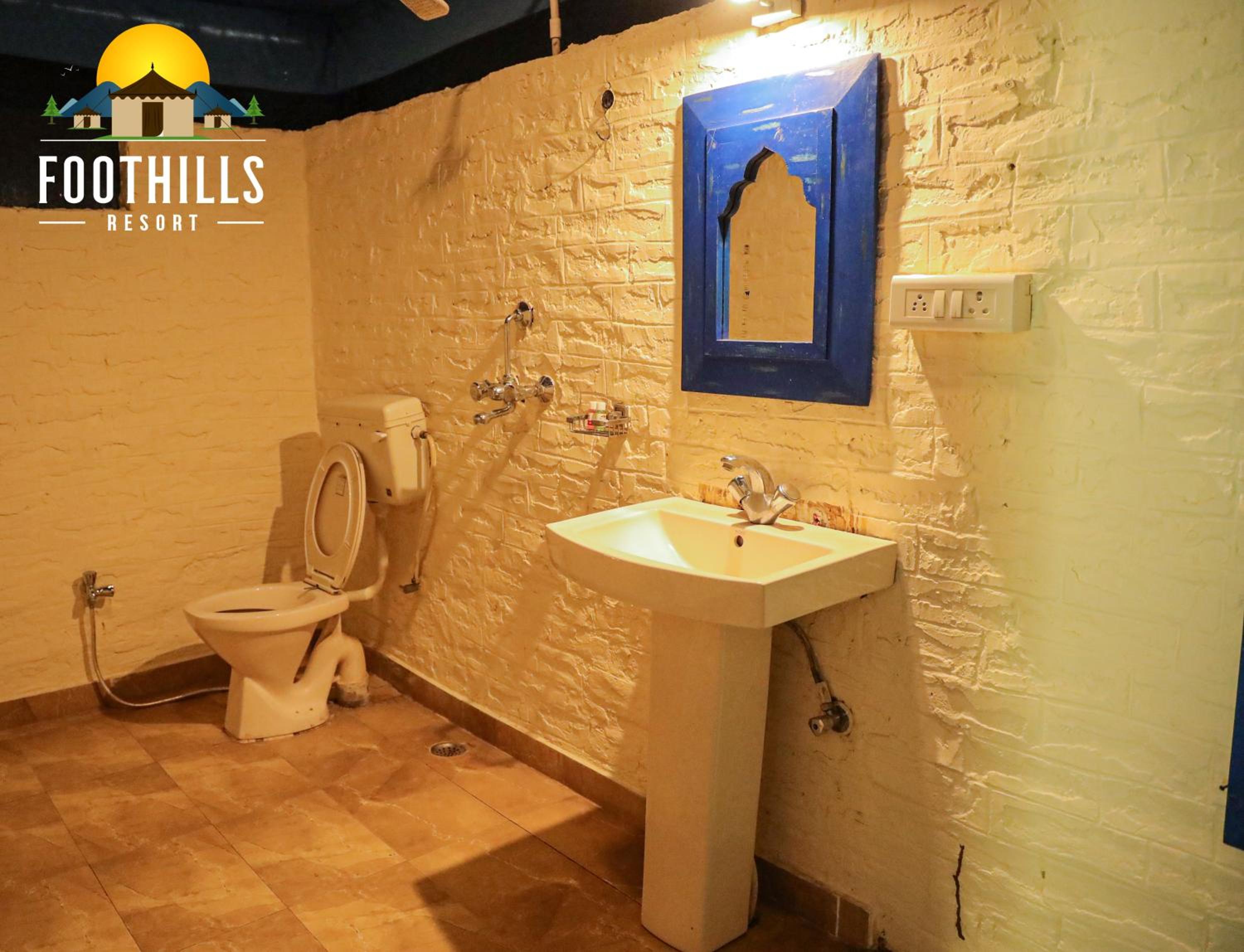 Foothill Pushkar Resort