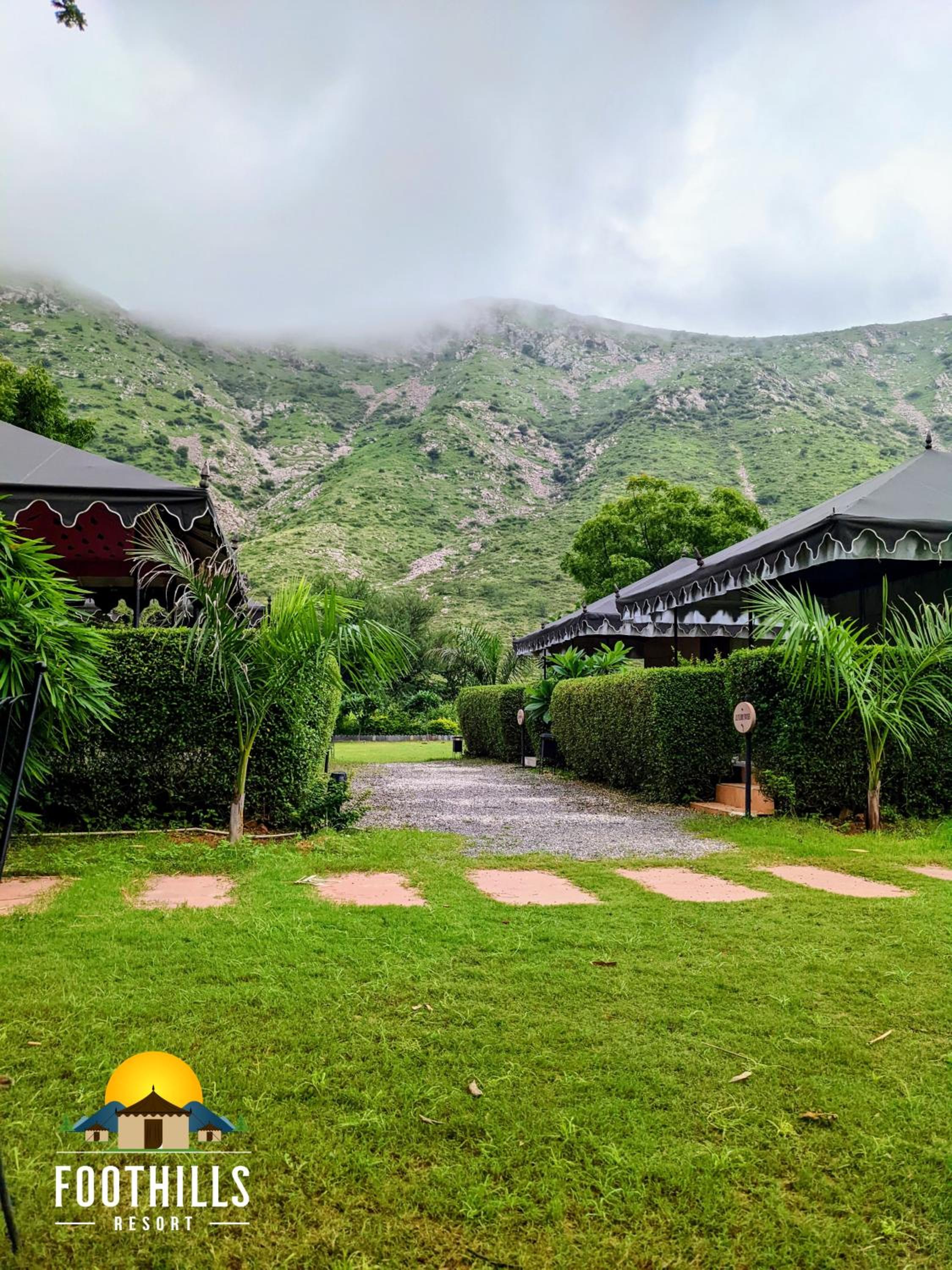 Foothill Pushkar Resort