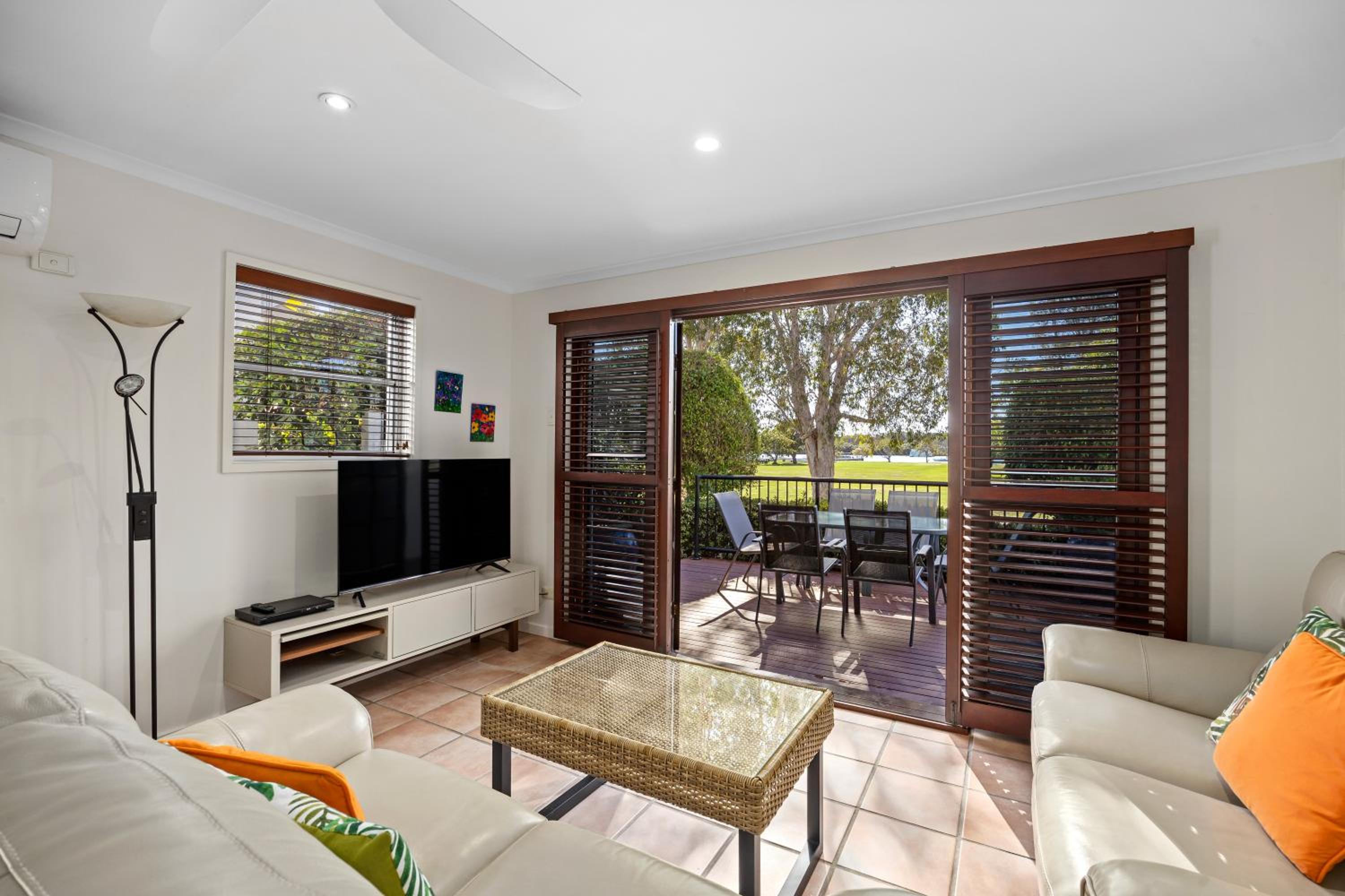 Villa Aqua Riverside Retreat with Pool