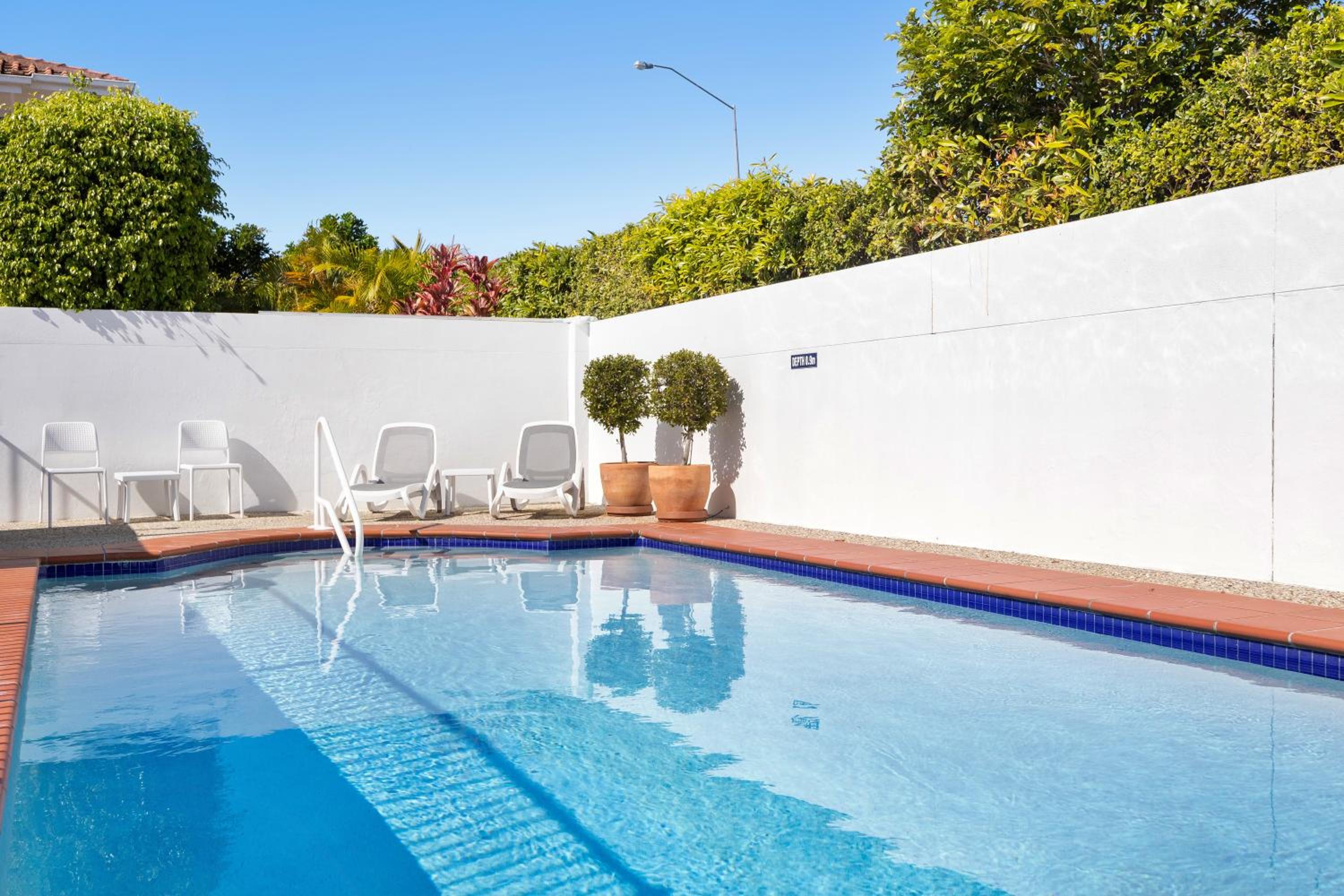 Villa Aqua Riverside Retreat with Pool