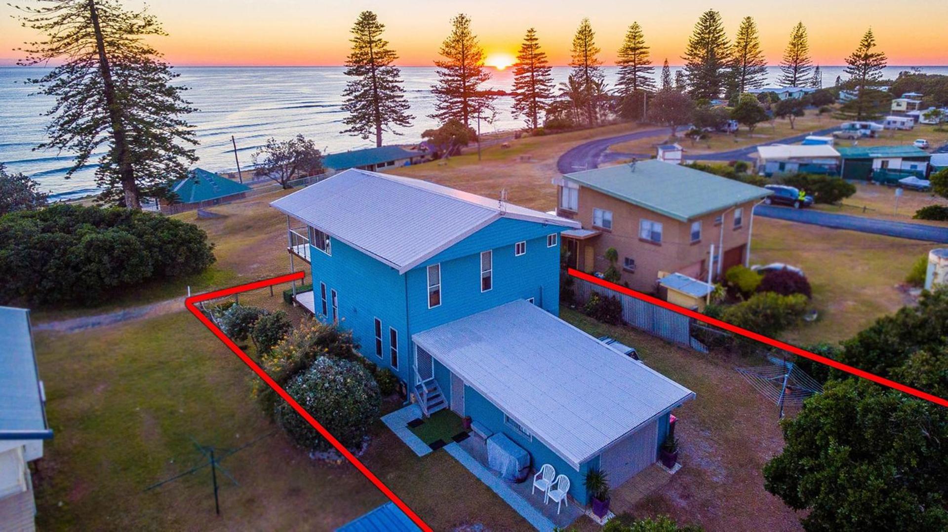 Casa della vista - Beach front location