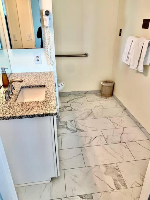 Atlantic Palace Beachfront Ocean View view 4