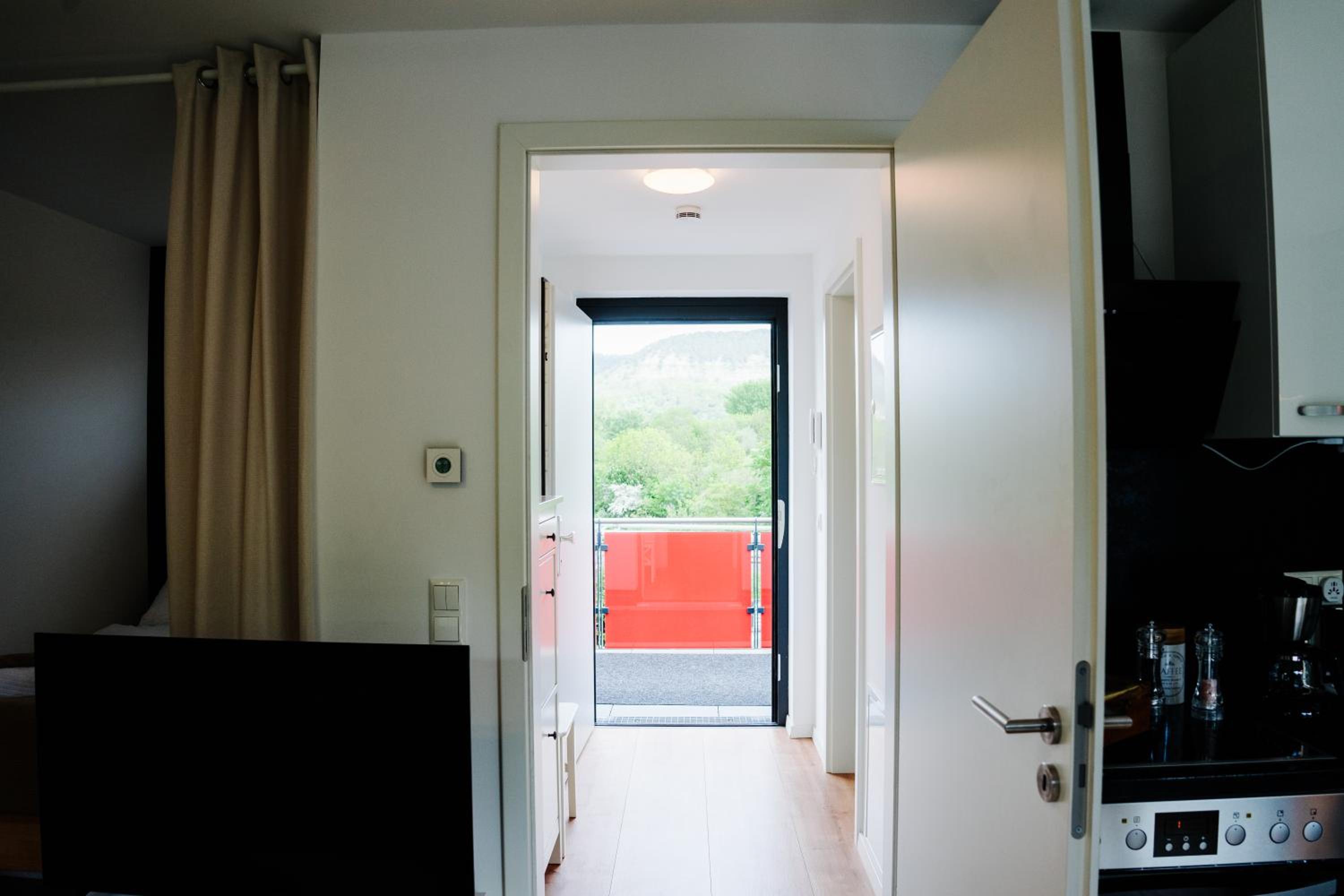 Design Home Office & Central Hideaway - EAH, ZEISS, SCHOTT in 5 min