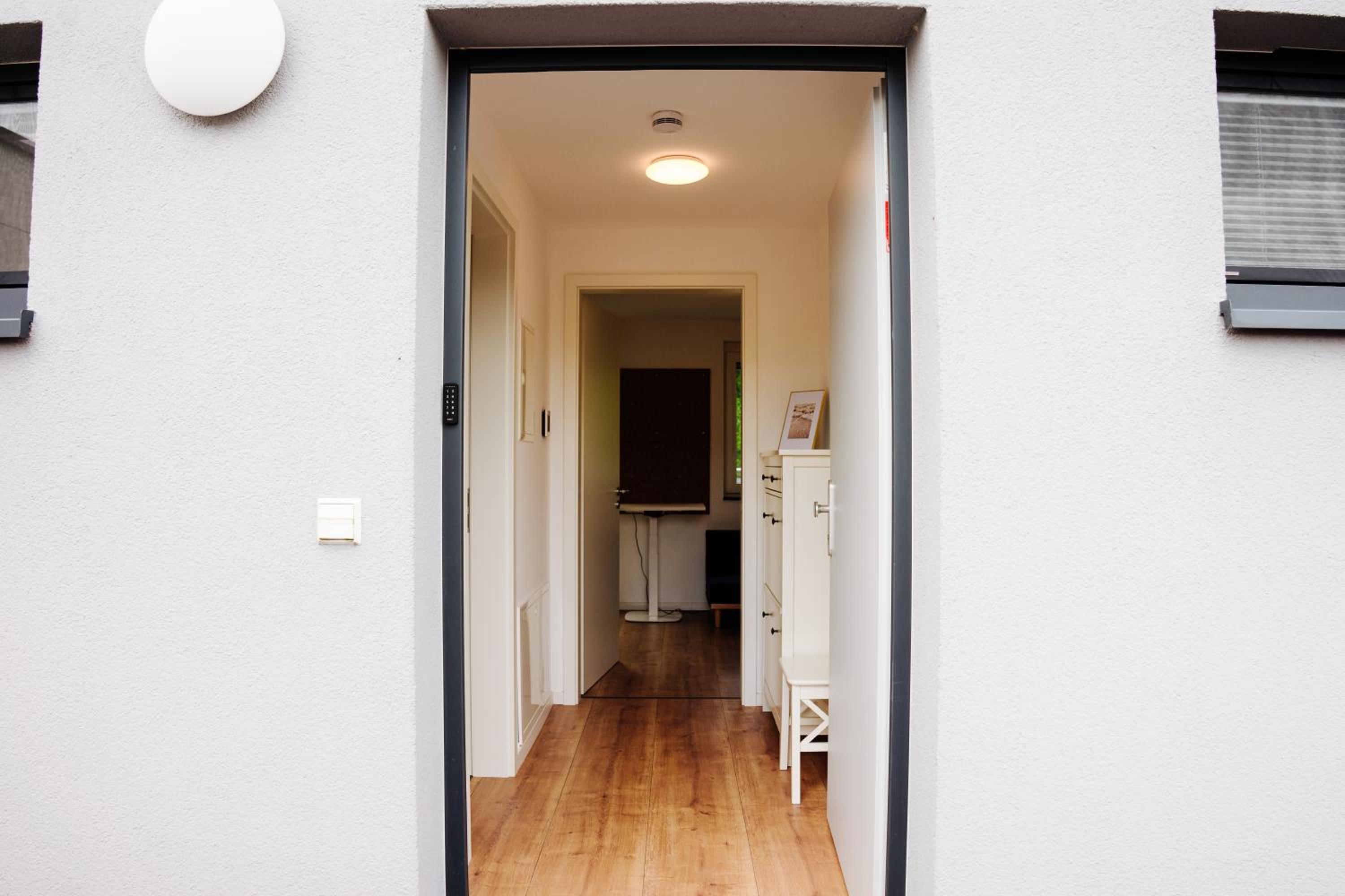 Design Home Office & Central Hideaway - EAH, ZEISS, SCHOTT in 5 min