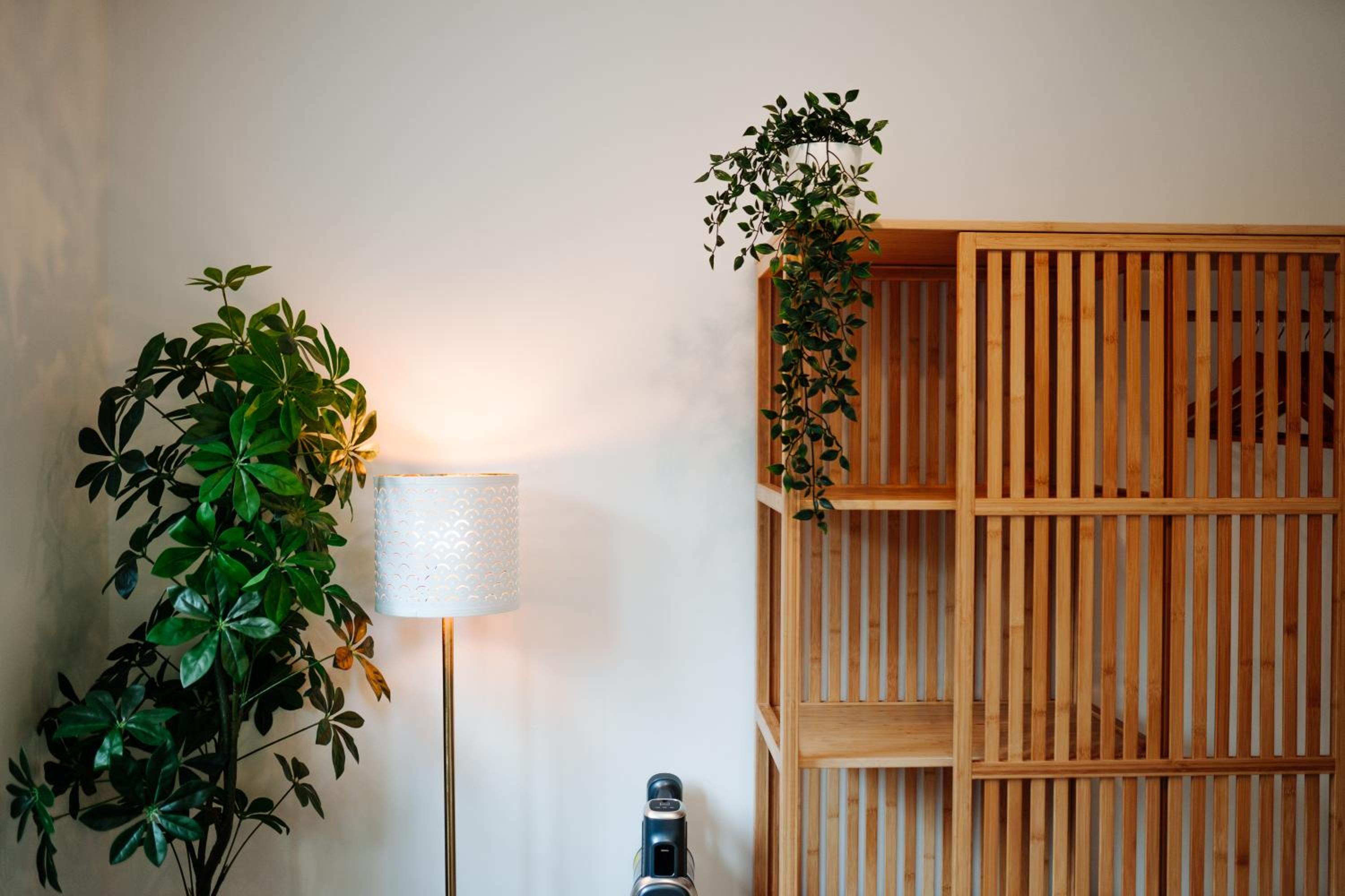 Design Home Office & Central Hideaway - EAH, ZEISS, SCHOTT in 5 min