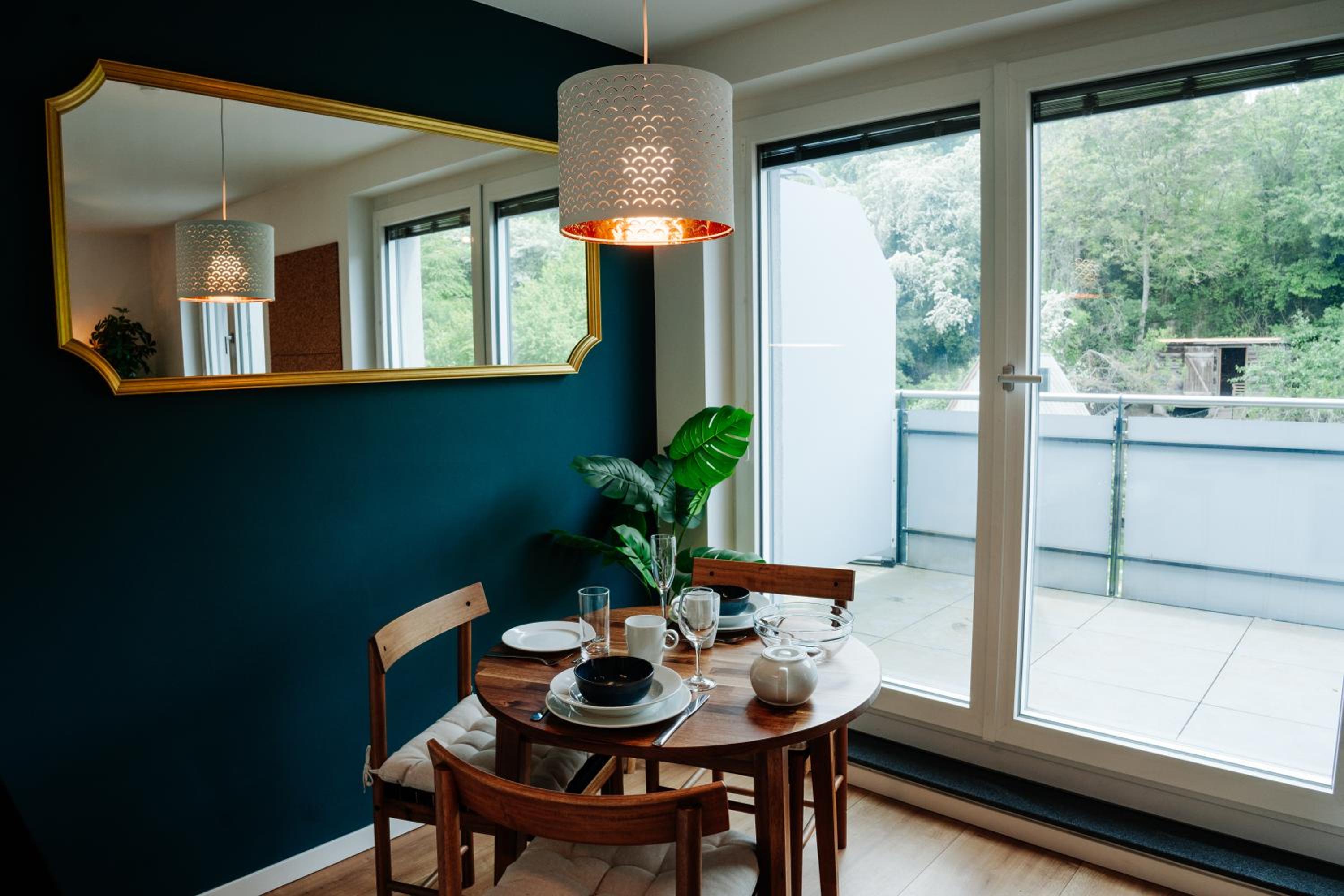 Design Home Office & Central Hideaway - EAH, ZEISS, SCHOTT in 5 min