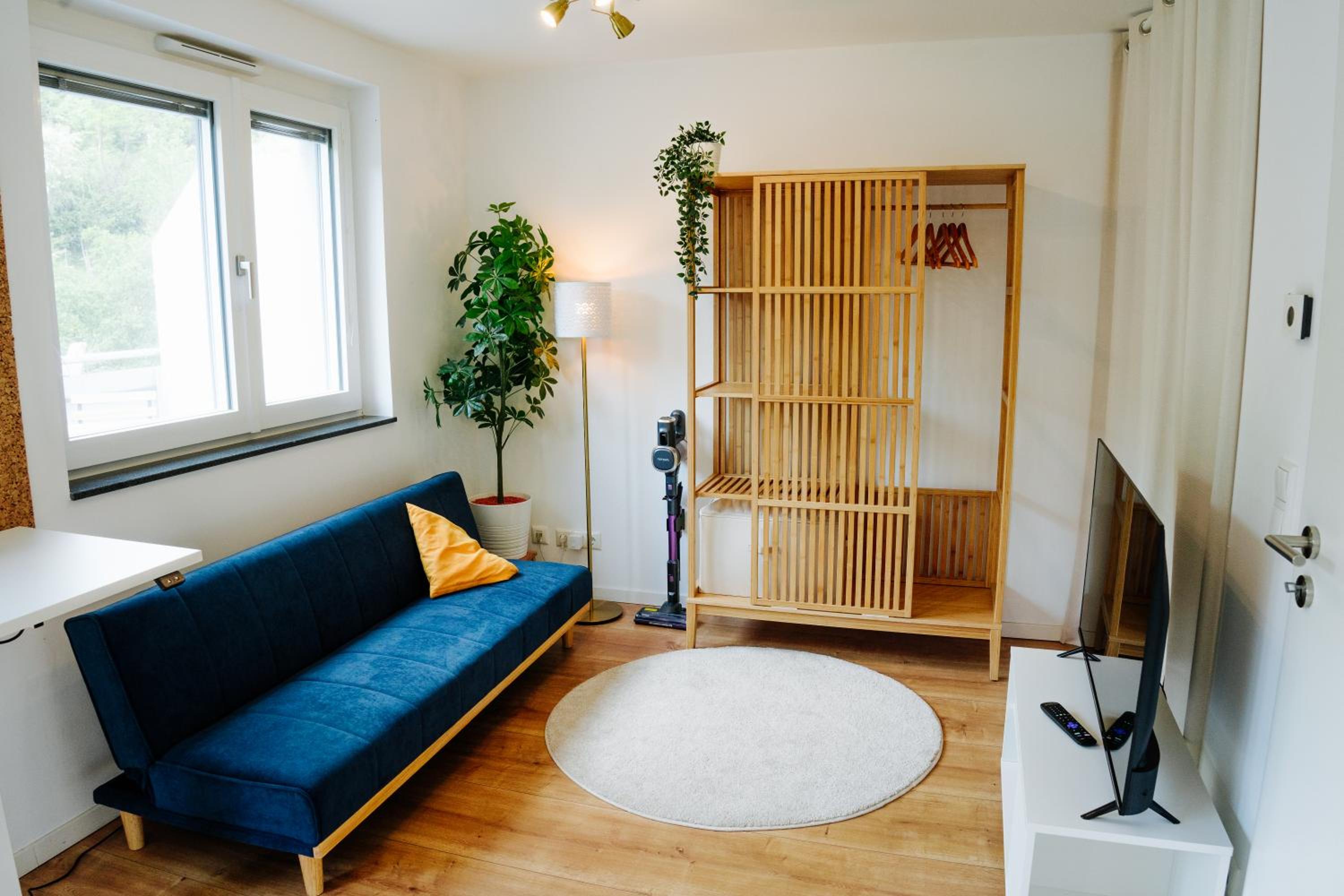 Design Home Office & Central Hideaway - EAH, ZEISS, SCHOTT in 5 min