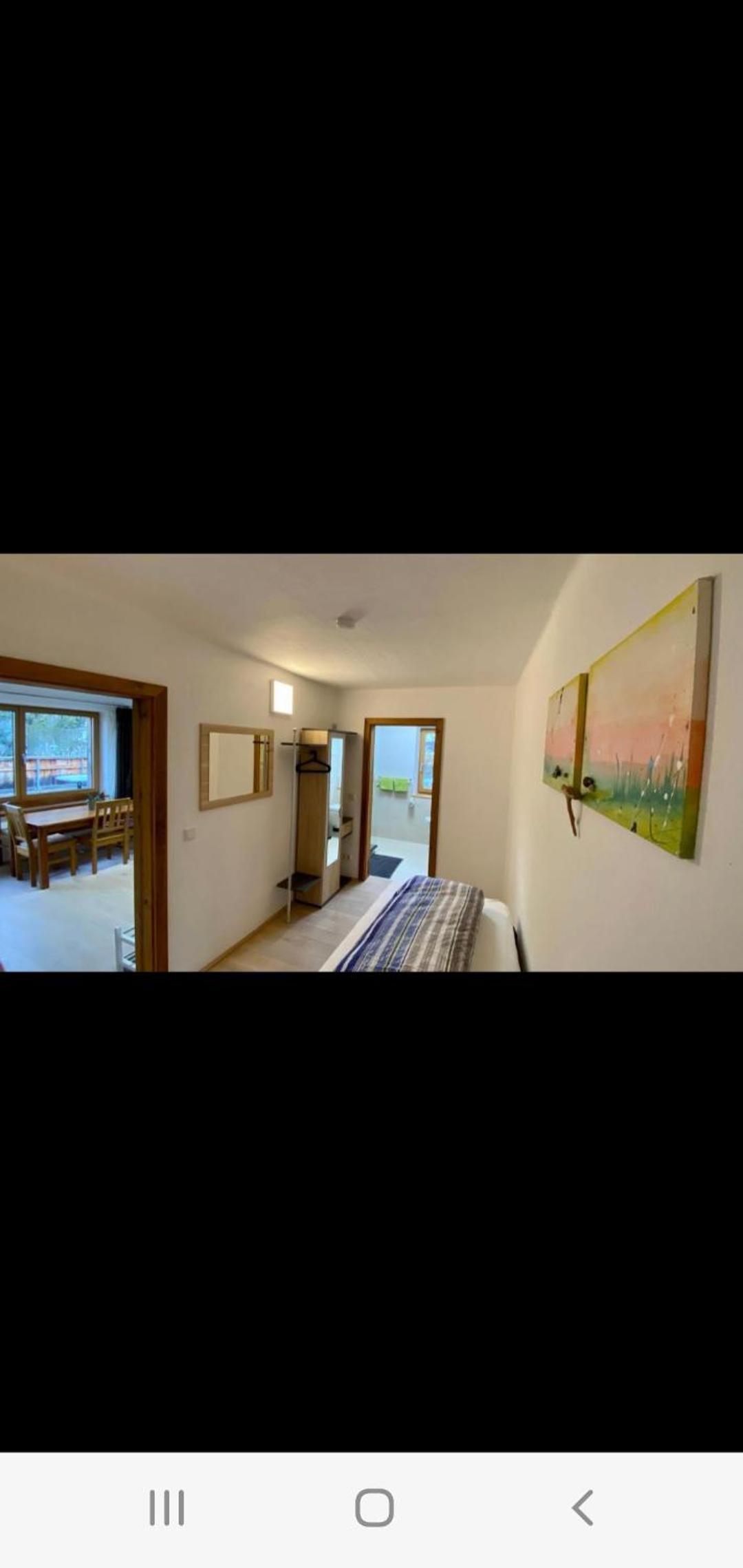 Relax.Land 2 Apartments (13 persons) Grinzens