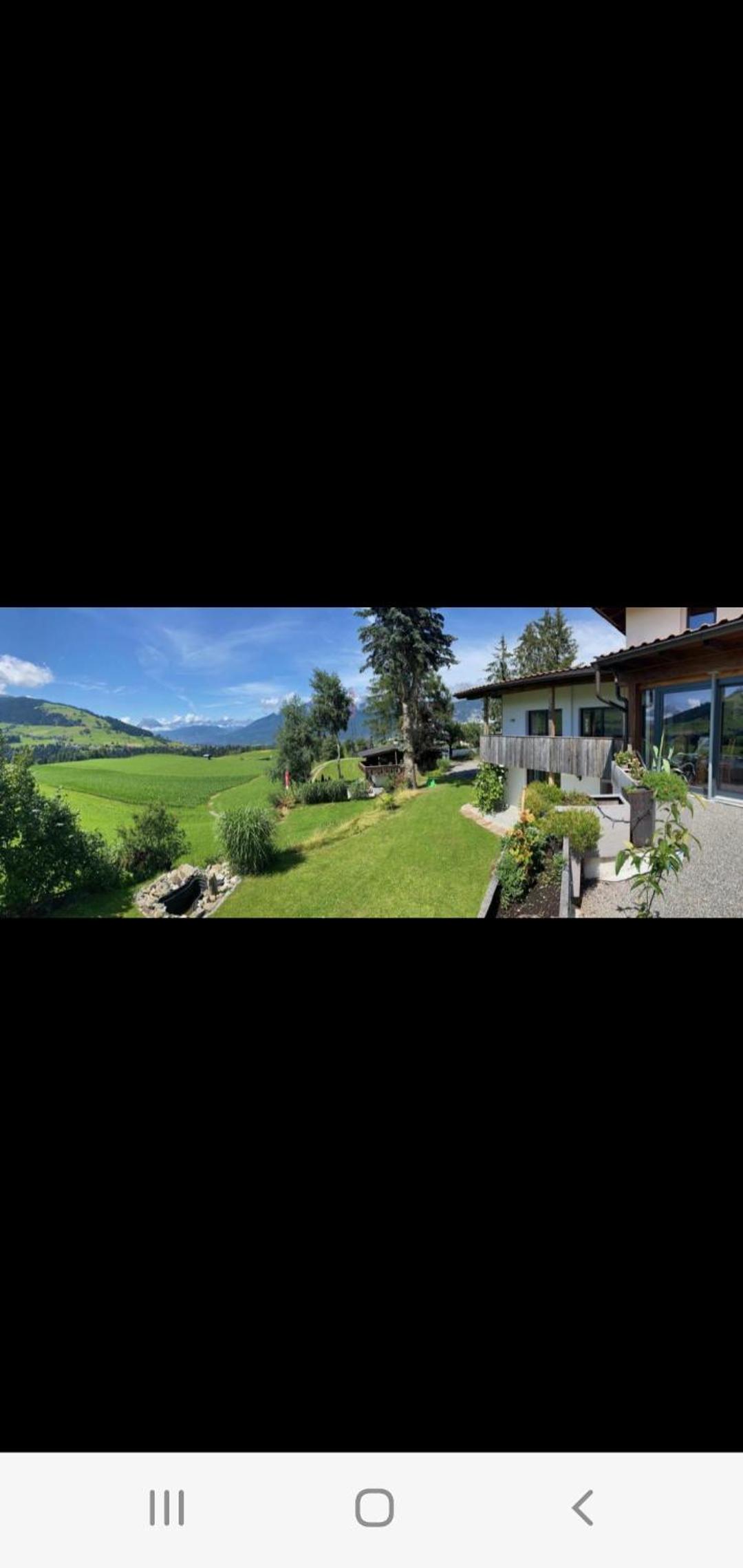 Relax.Land 2 Apartments (13 persons) Grinzens
