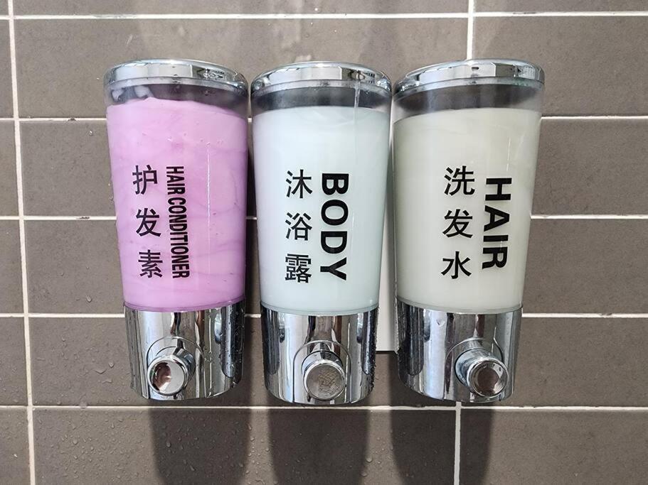 Romantic muji studio balcony high floor Free Netflix