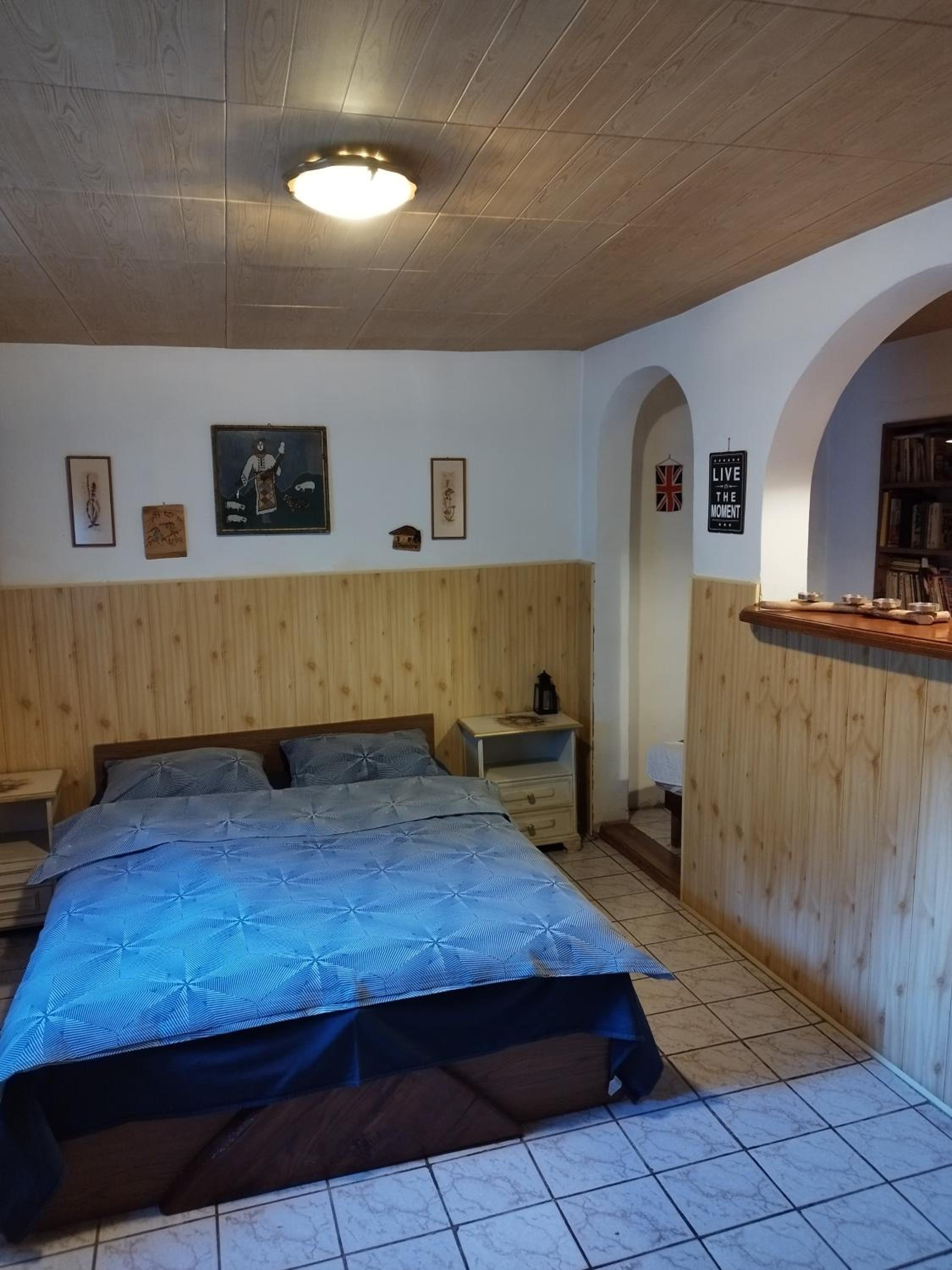 Photo 46
