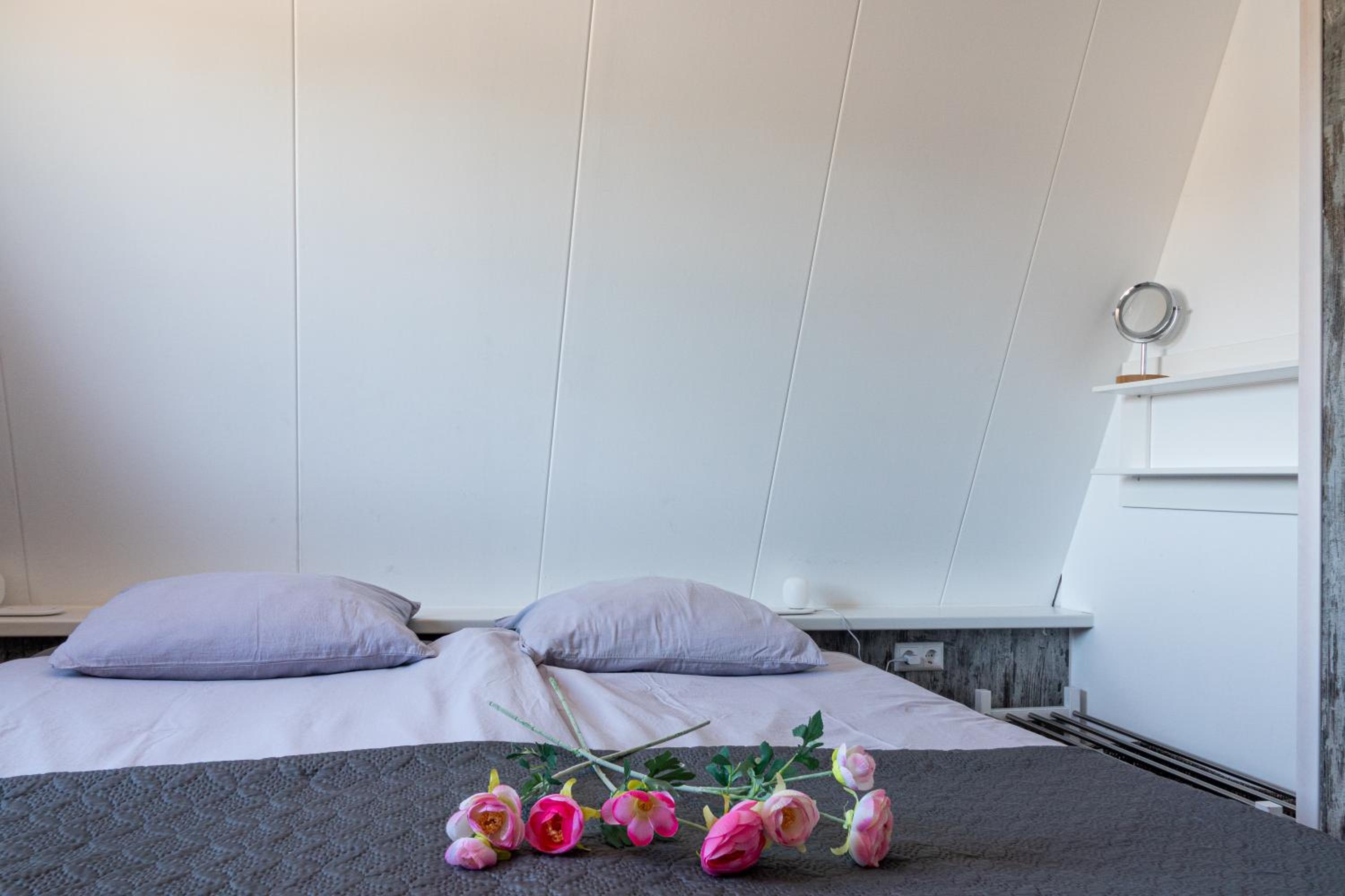 4T4 Apartment C