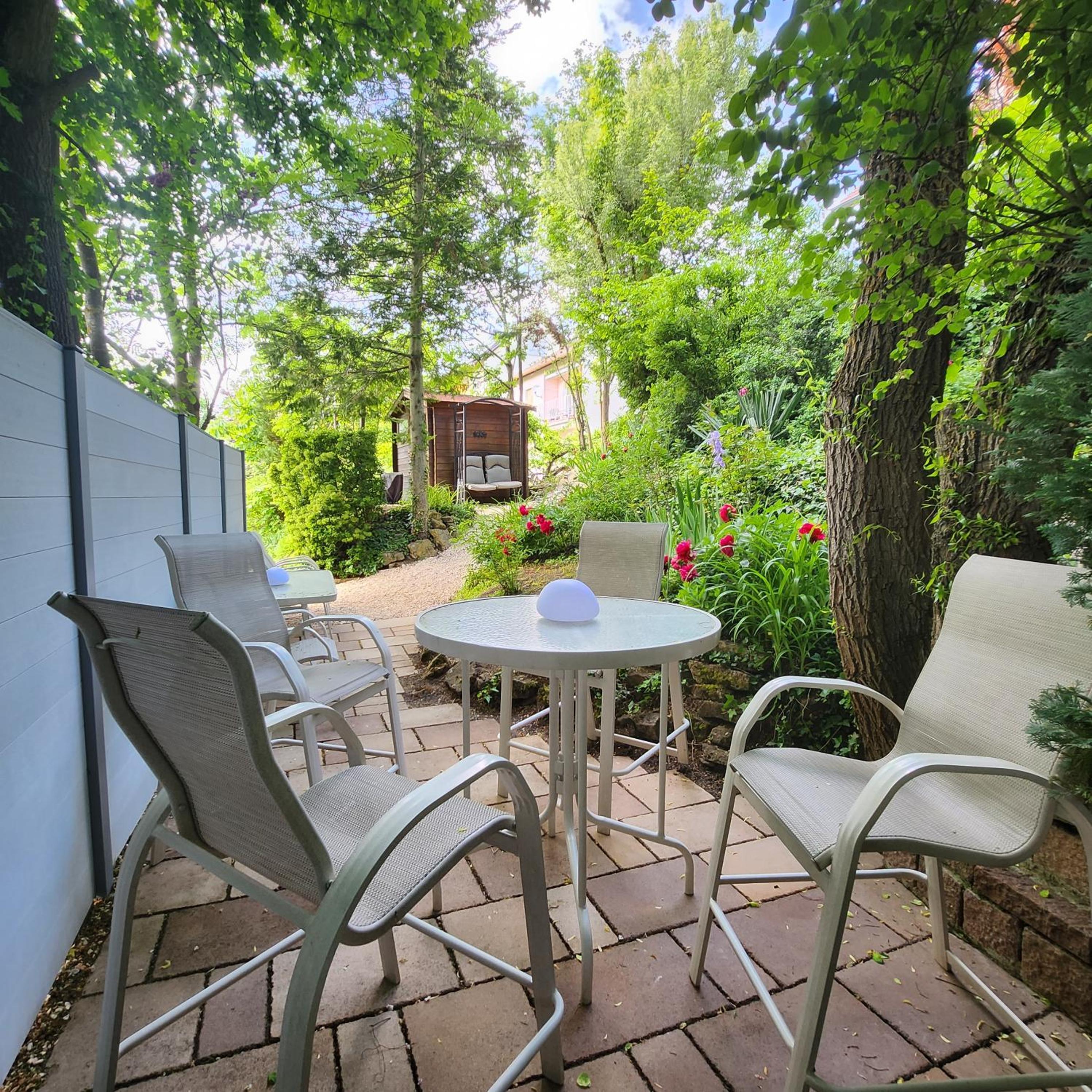 GardenView Apartments  Suites bei Bad Kissingen - Property Image 7