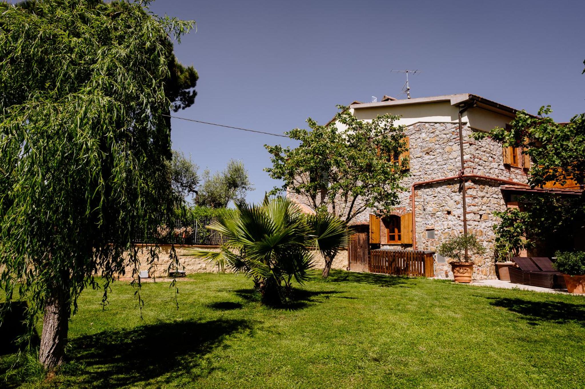 Photo 46