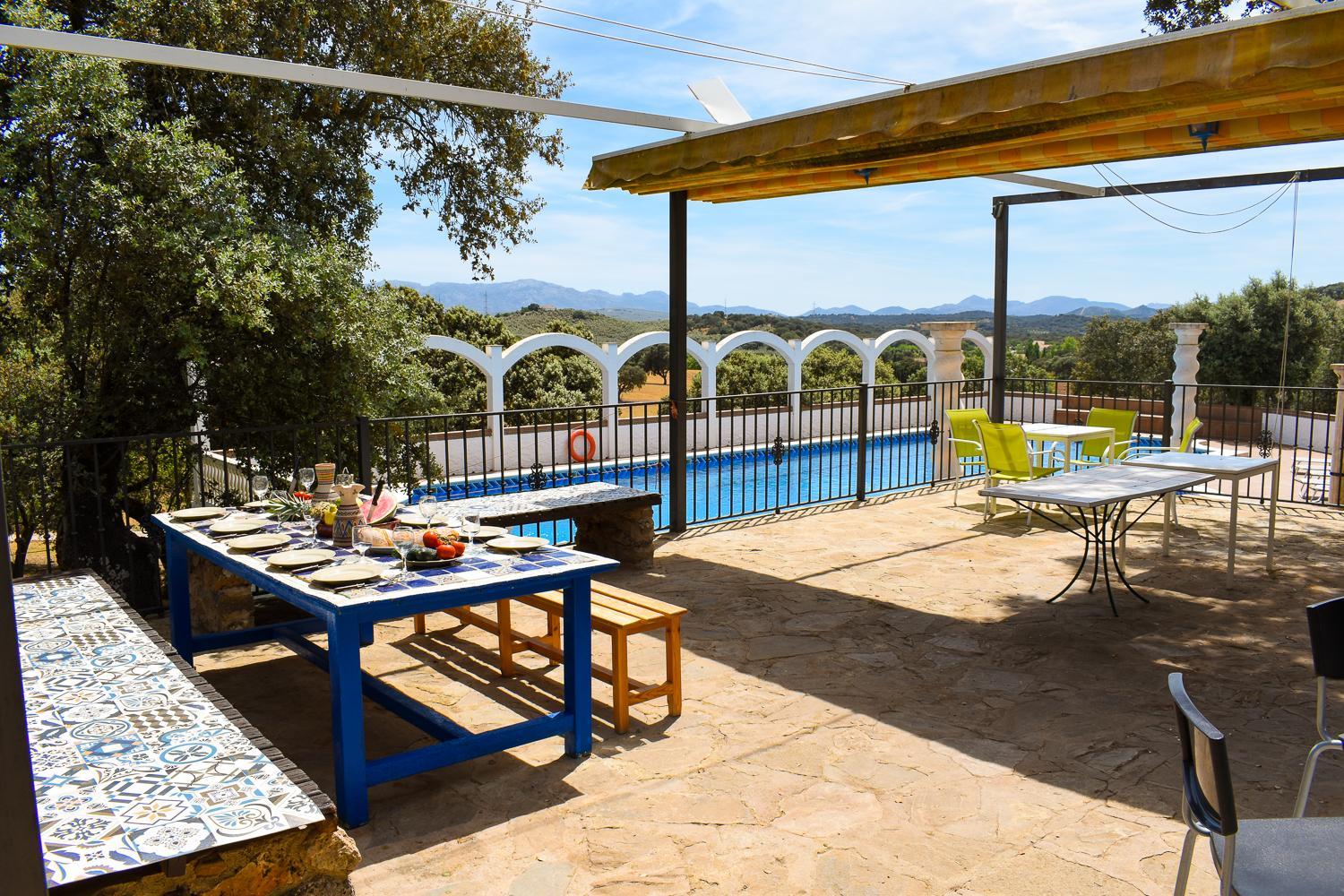 Finca La Lola - Secluded Andalusian Finca for Groups of up to 20 Guests view 5