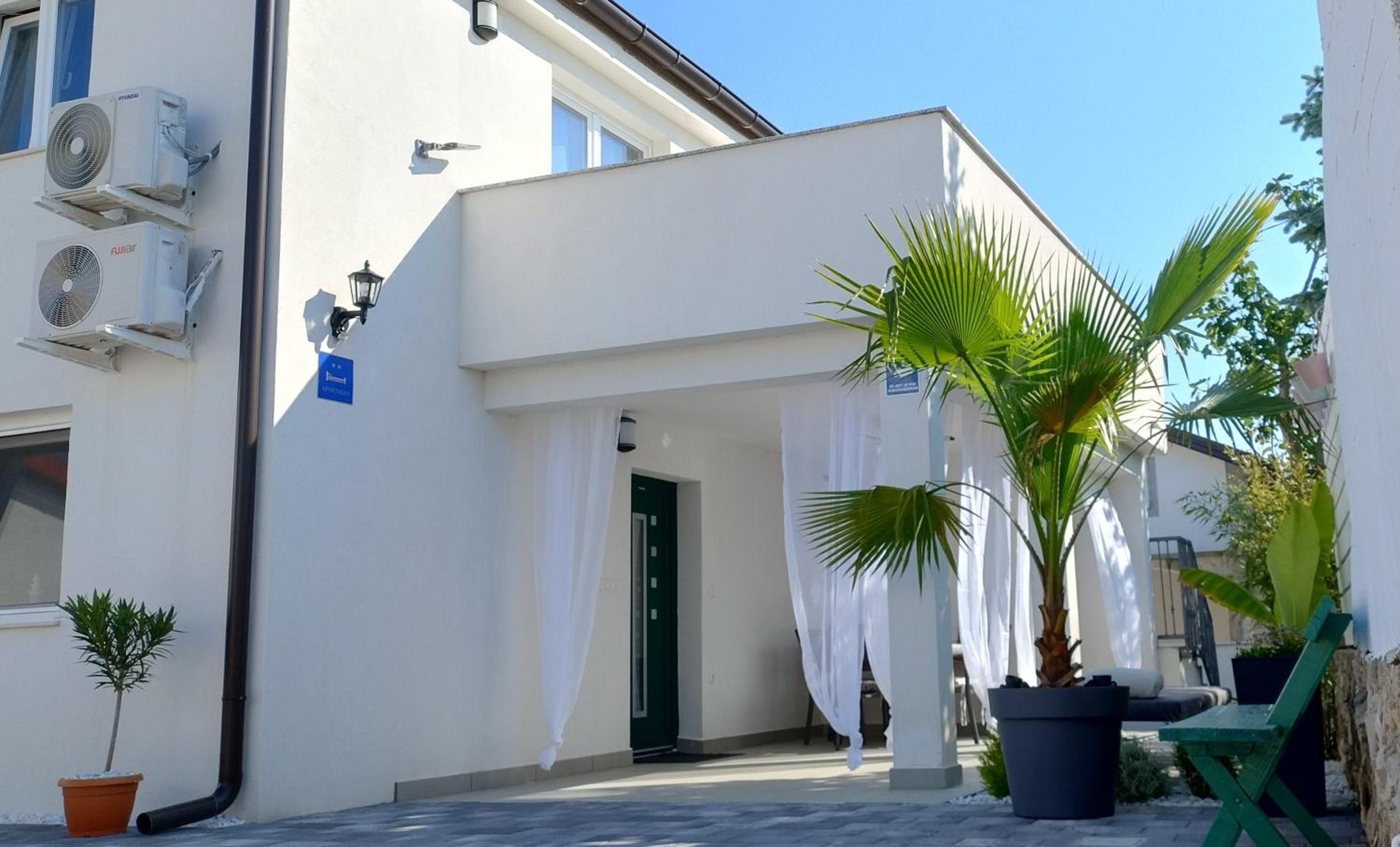 Hotel Apartman Family - Image 1