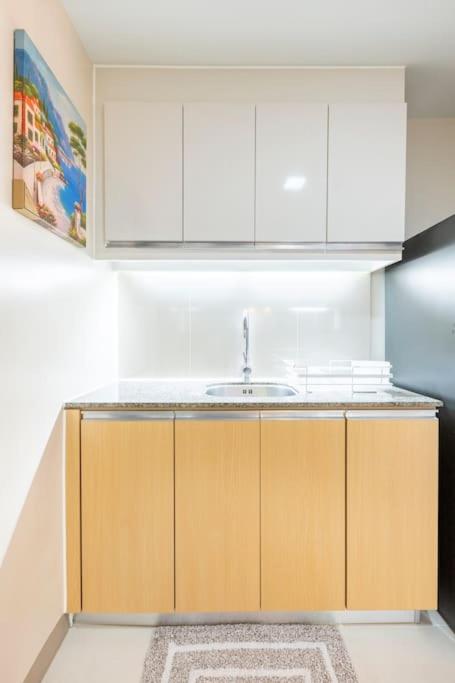 Luxury living @ Eastwood view 3