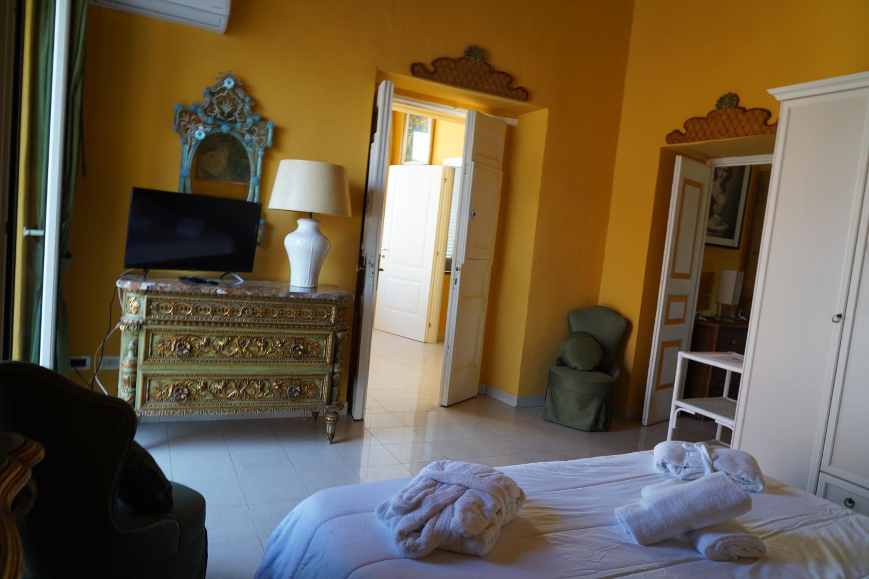 Photo 42