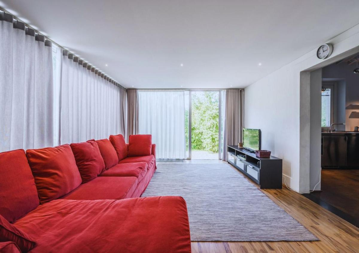 CountryHouse con Piscina Riscaldata Vicina al Centro