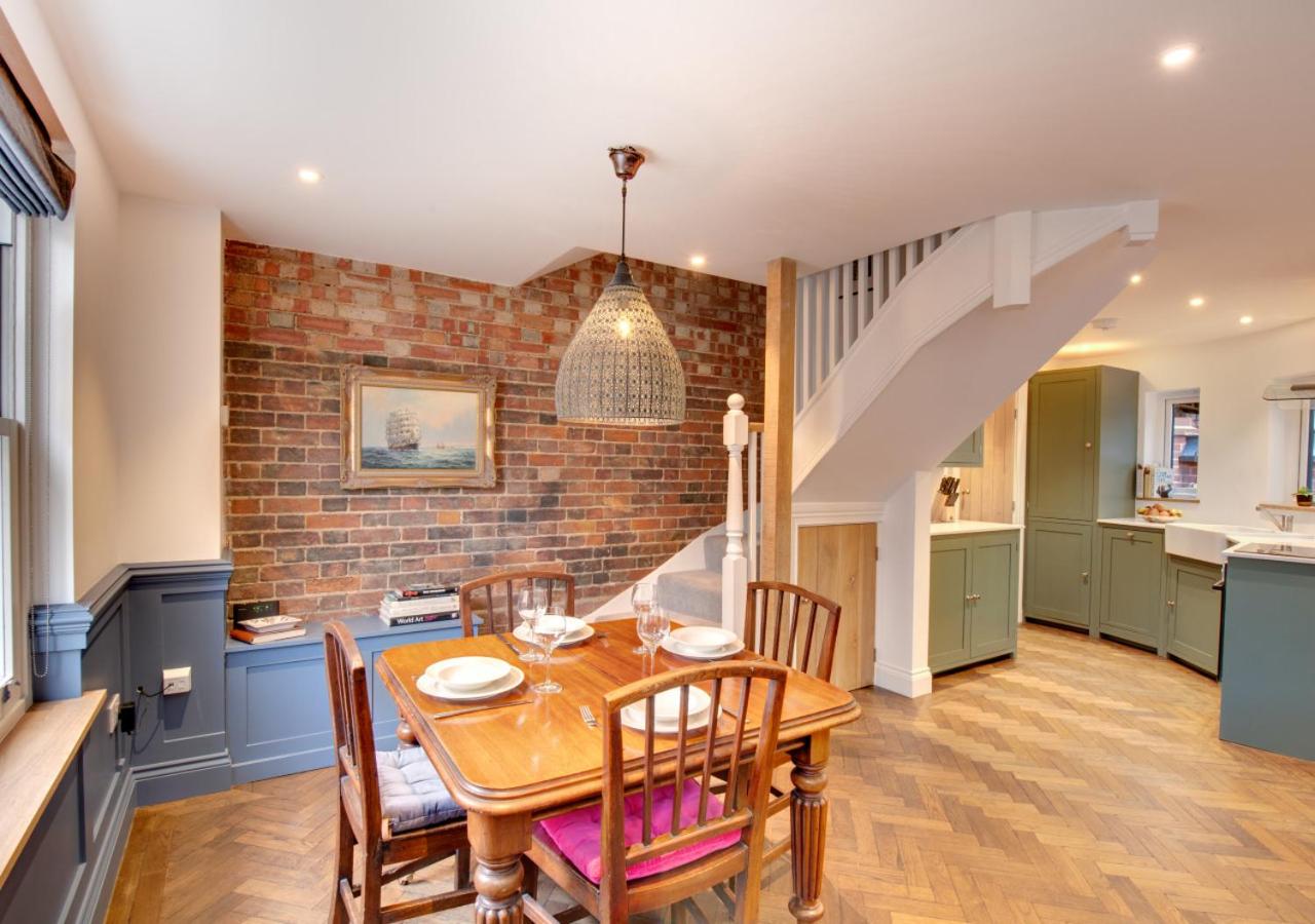 2 Bed in Woodbridge oc-zep