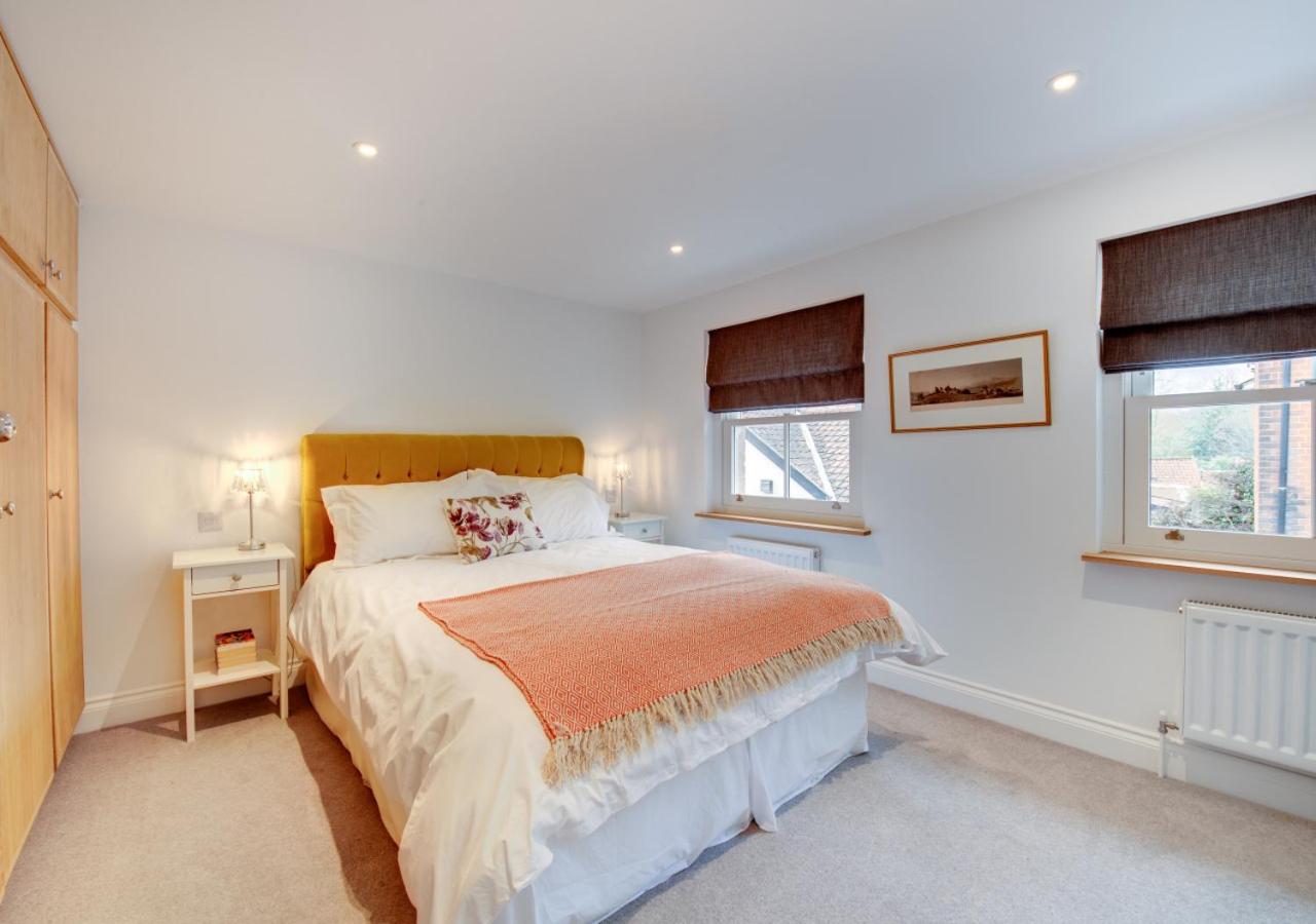 2 Bed in Woodbridge oc-zep