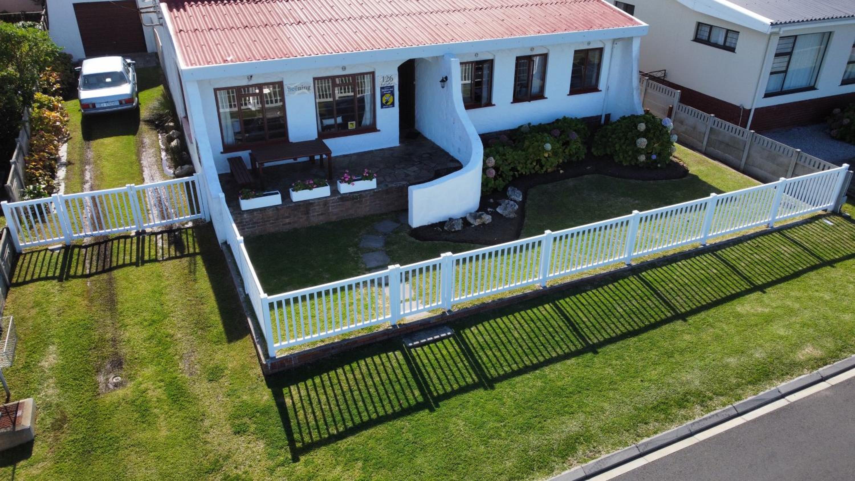Uninterrupted sea views - and electricity backup! view 2