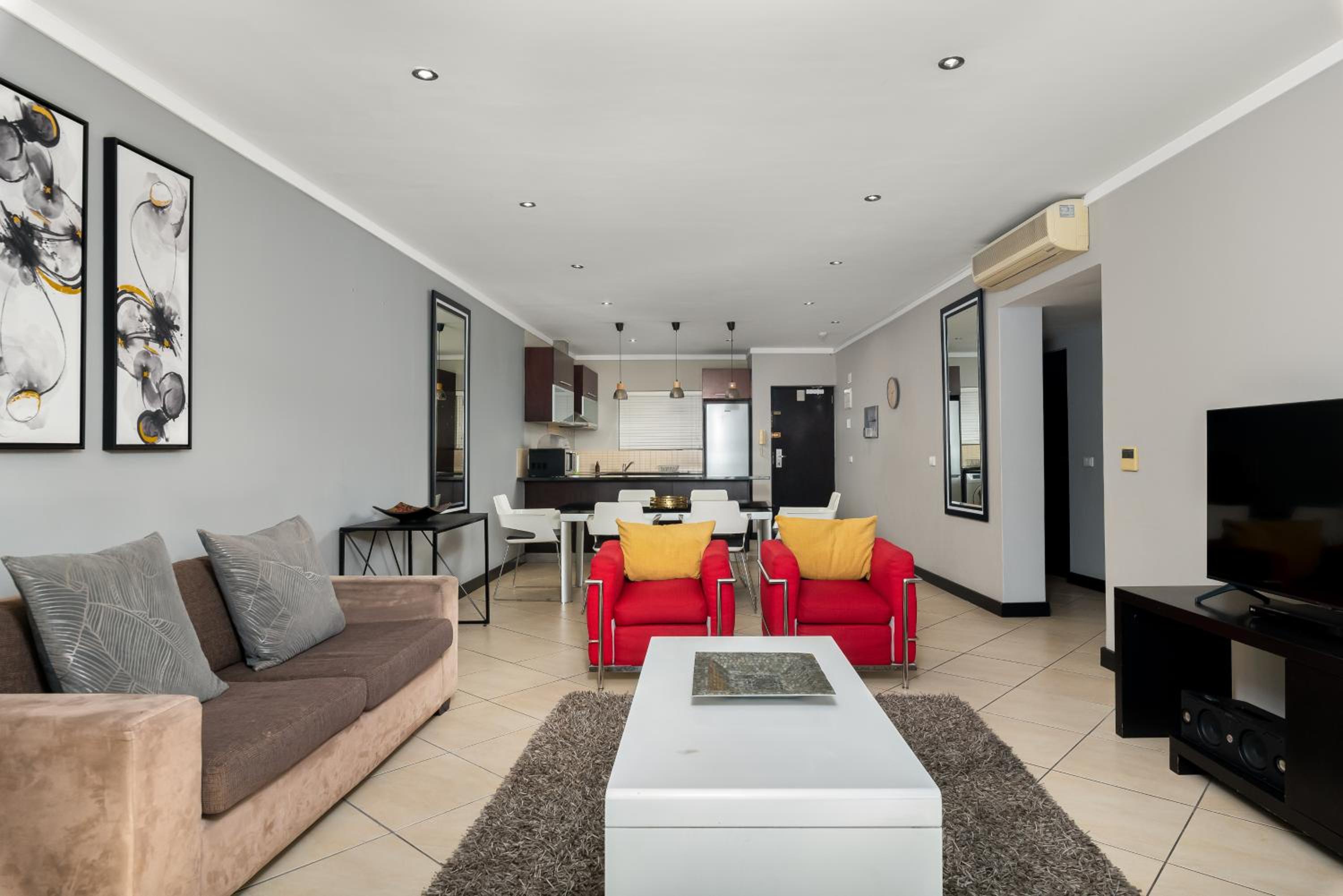 Icon Apartments