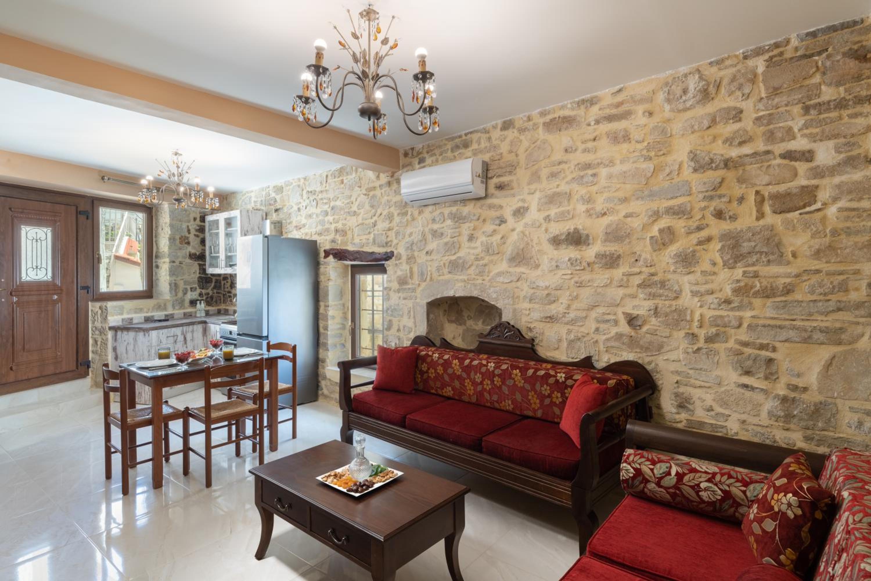 Draganigo Luxury Stone Houses 40 min from Matala