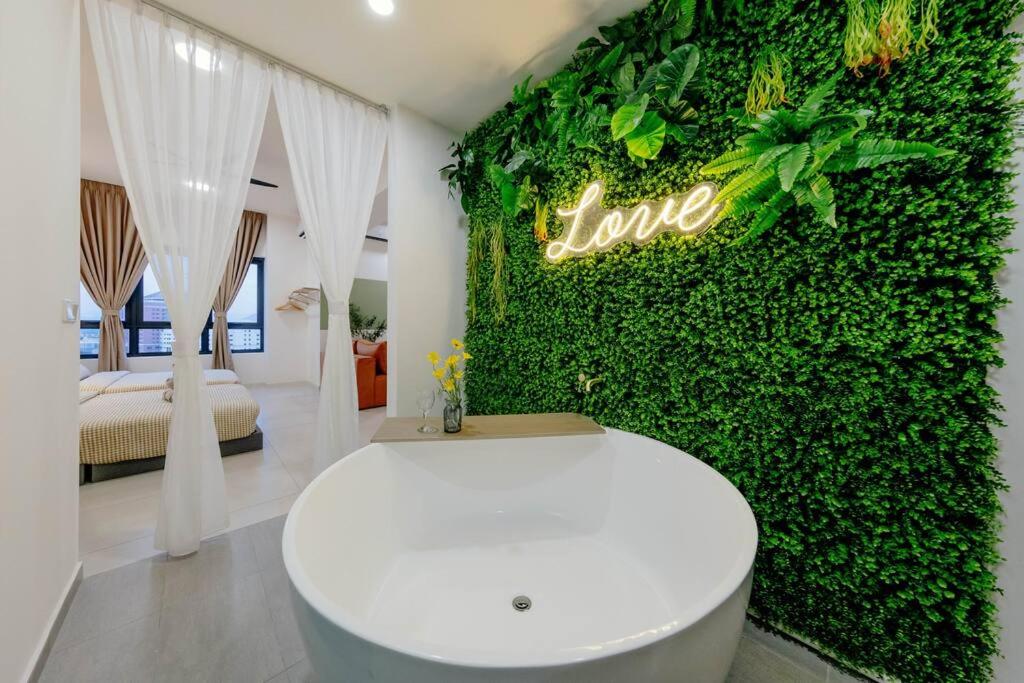 The Pano Residence Jalan Ipoh Insta-worthy Bath Tub Studio 浴缸MRT