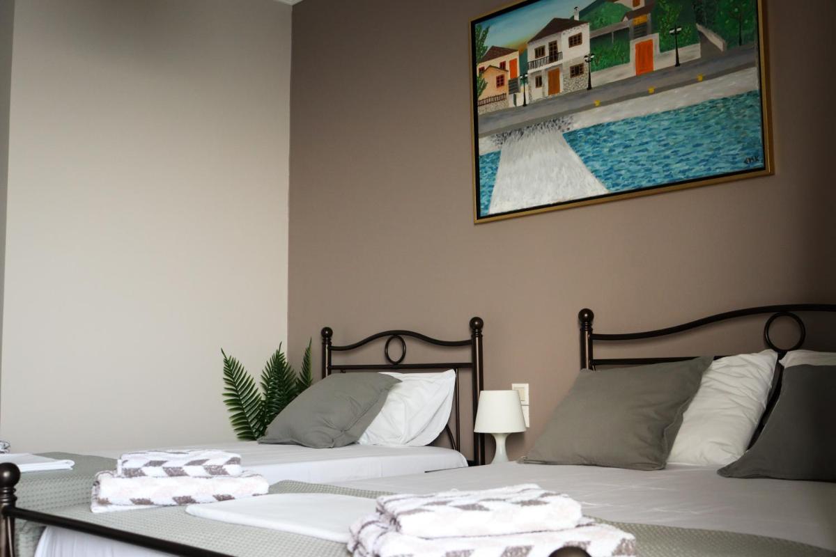 Anel Rooms