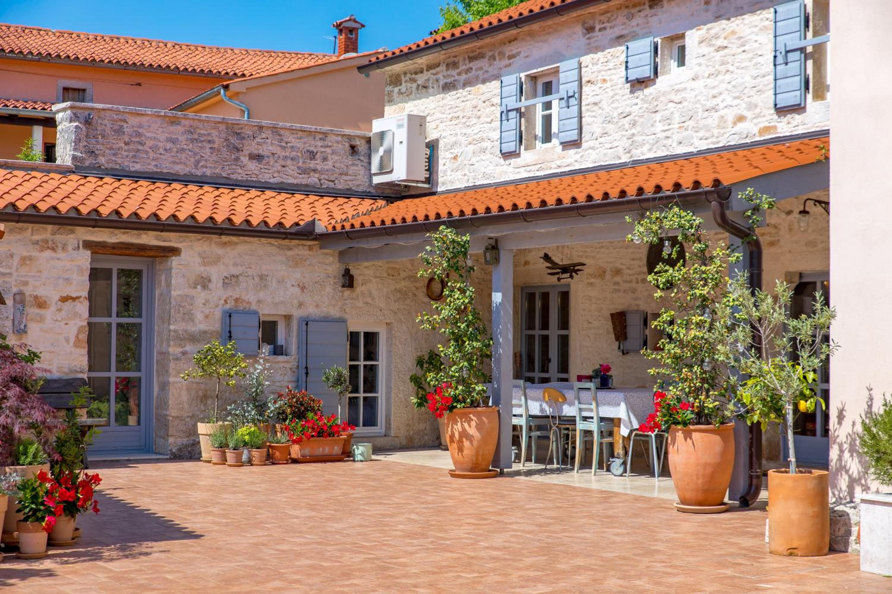Villa Folirantica