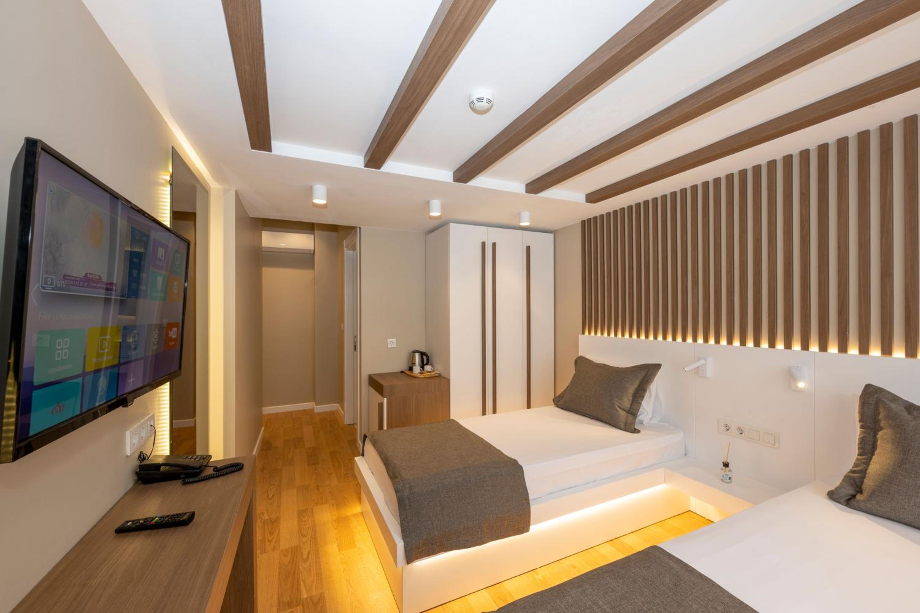 Hotel Grand İstanbul - Image 15